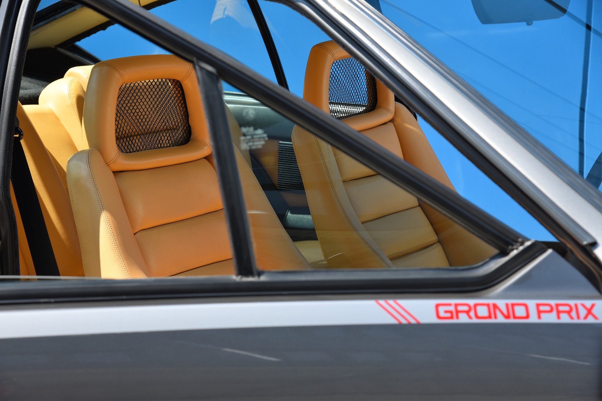 ALFA ROMEO GTV 6 2.5 Grand Prix-image-10