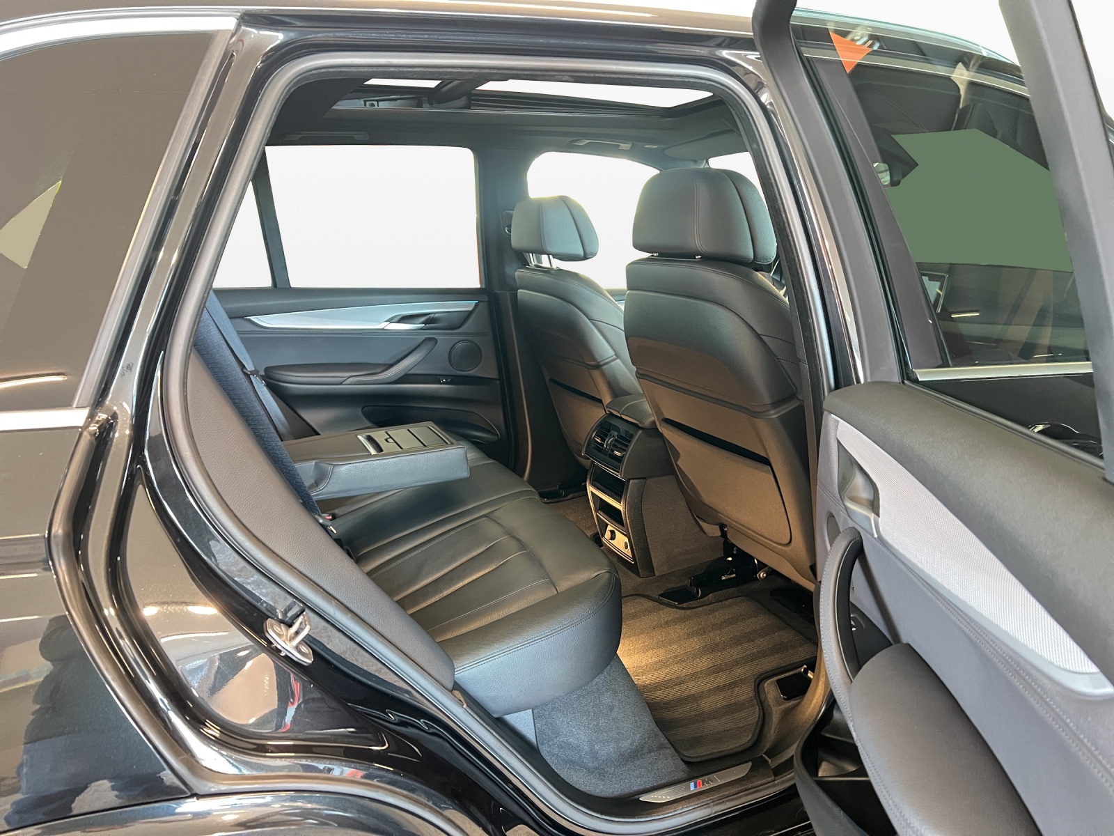BMW X5 xDrive 30d Steptronic-image-10