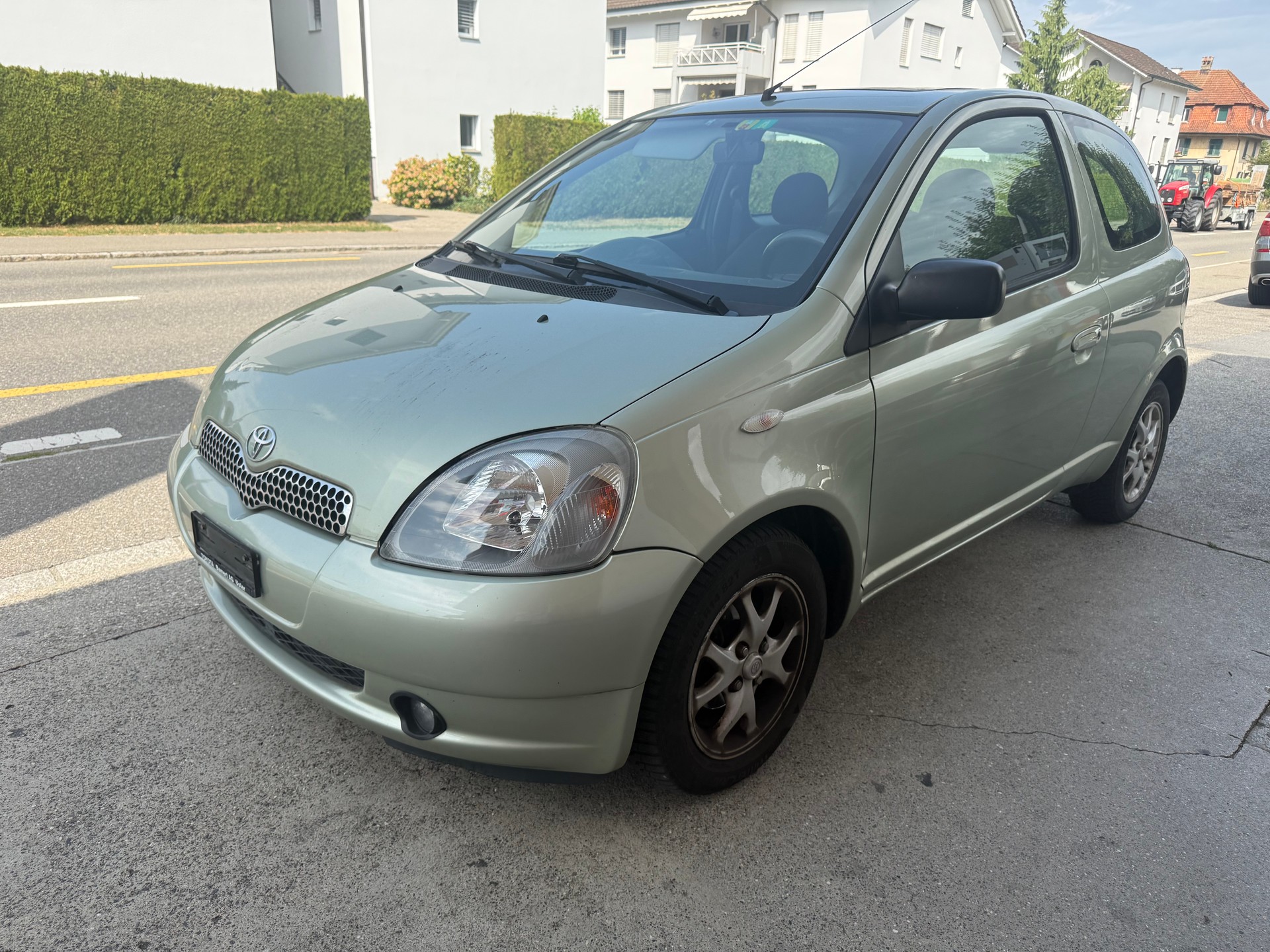TOYOTA Yaris 1.3 Linea Sol-image-0
