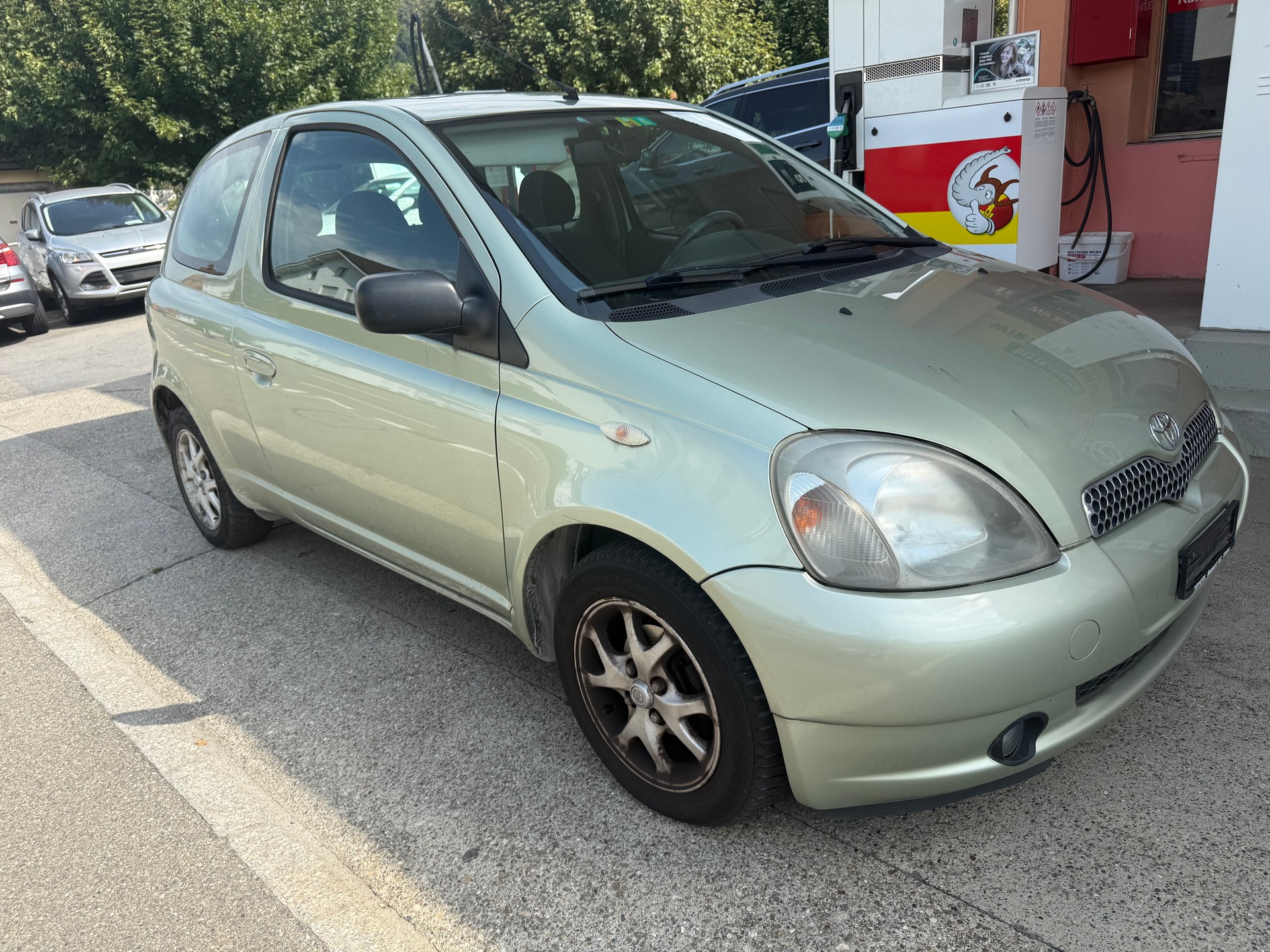 TOYOTA Yaris 1.3 Linea Sol-image-2