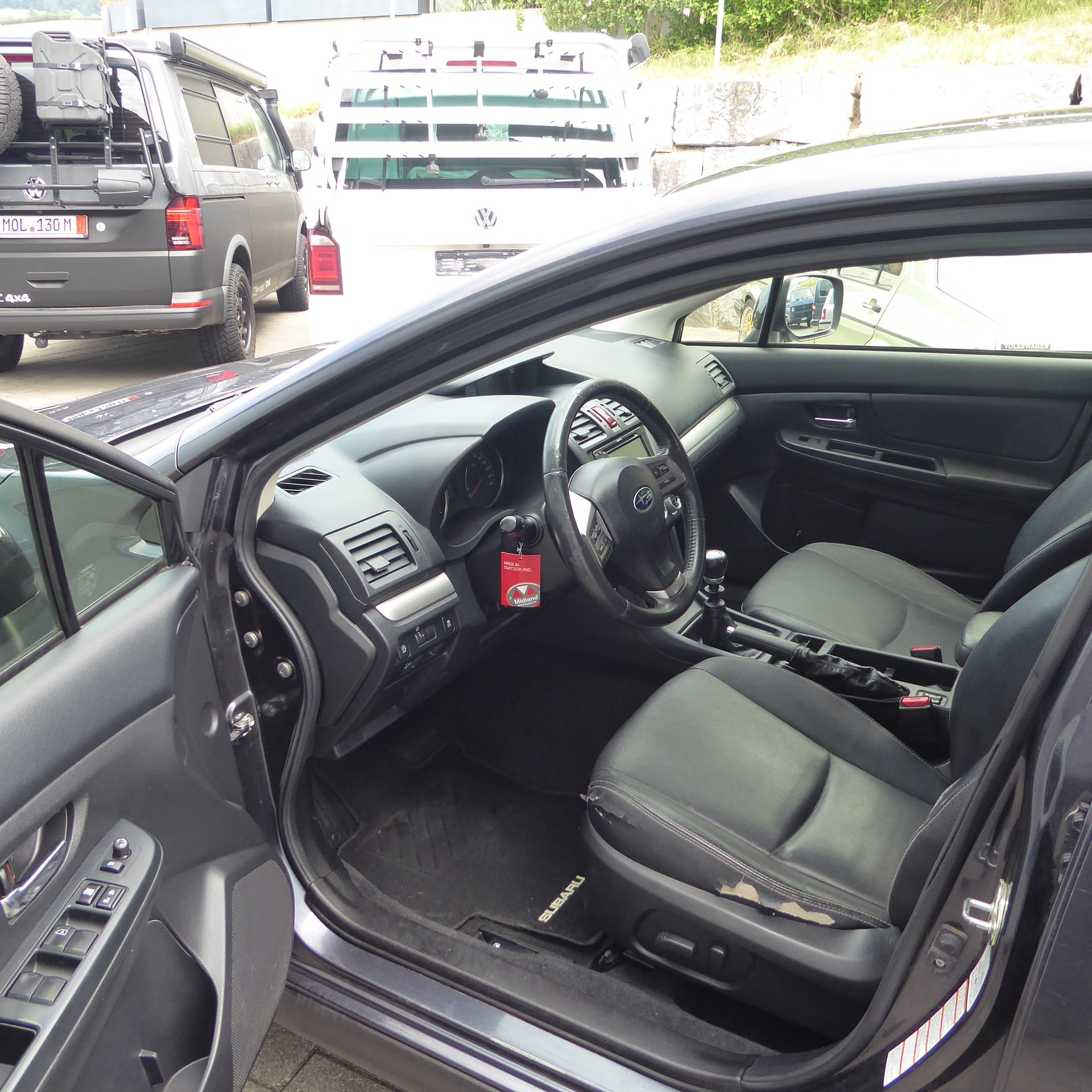 SUBARU XV 2.0 Swiss Three AWD-image-4