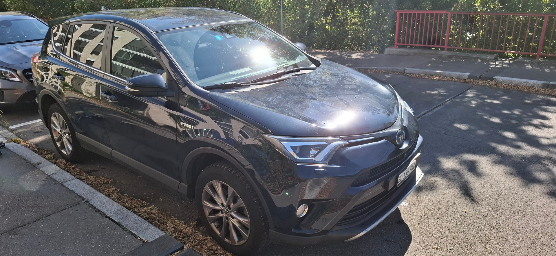 TOYOTA 2.5 HSD Premium-image-0