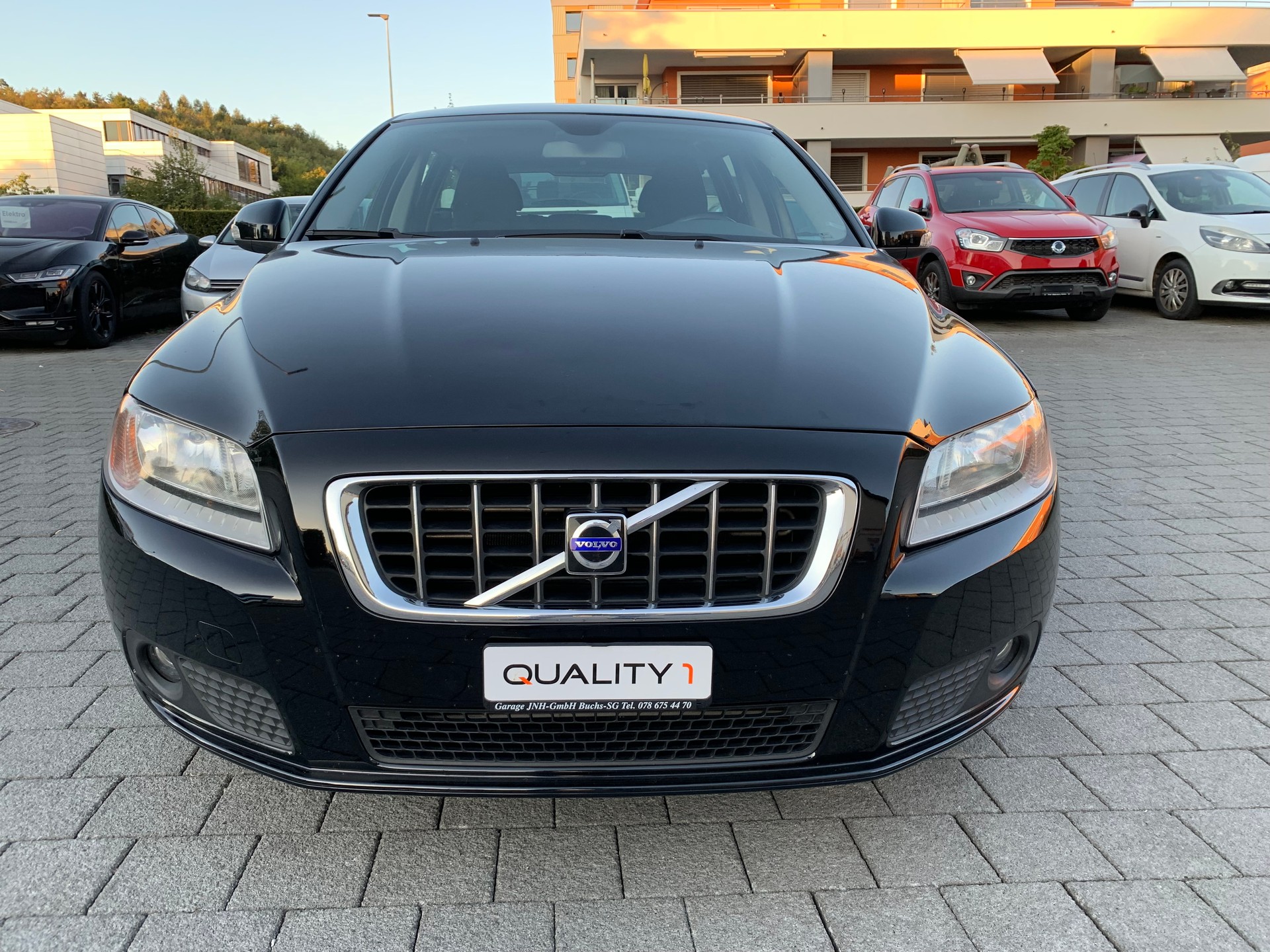 VOLVO V70 2.0T Kinetic Powershift-image-4