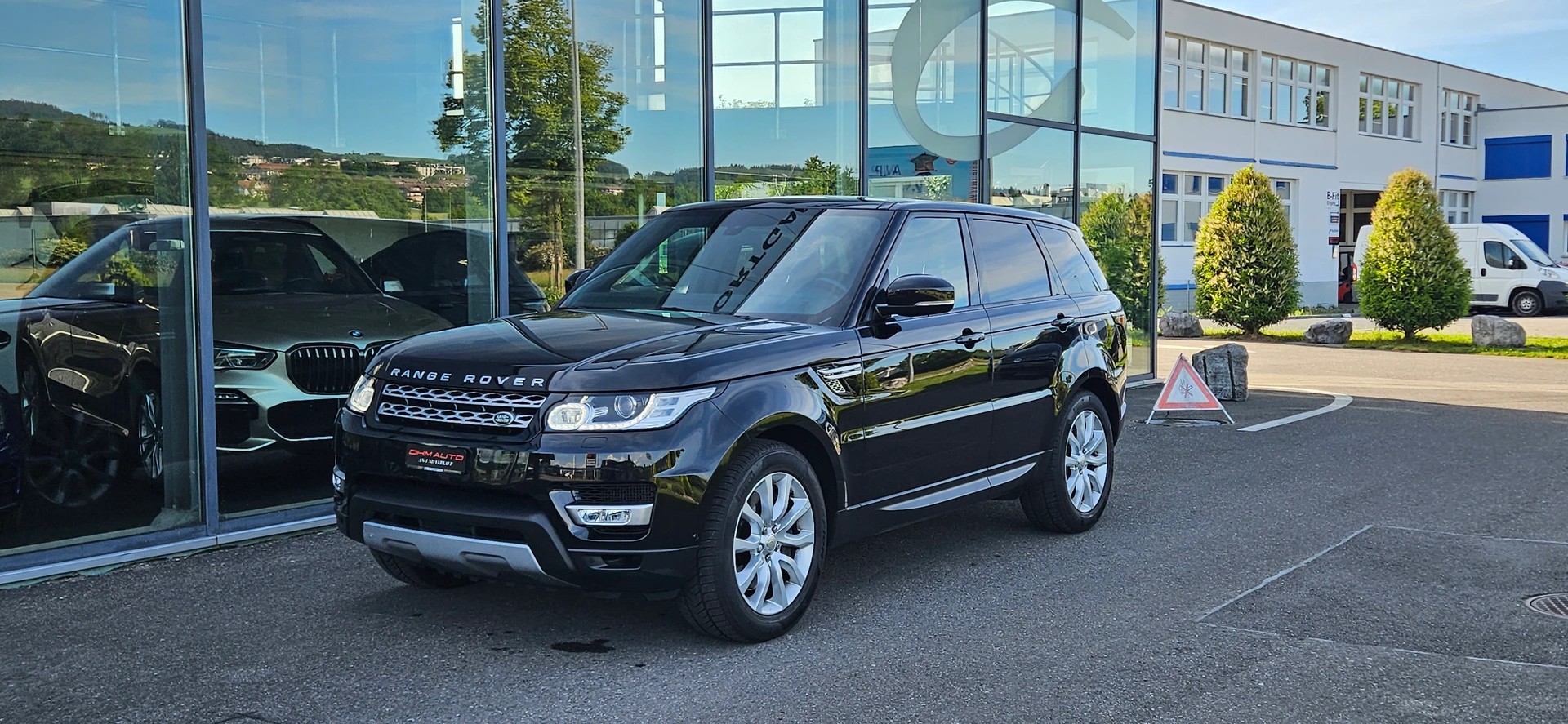 LAND ROVER Range Rover Sport 3.0 SDV6 HSE Dynamic Automatic-image-1
