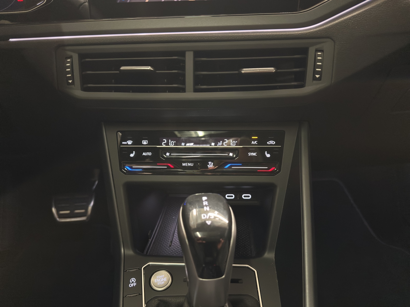 VW Polo 1.0 TSI R-Line DSG-image-11