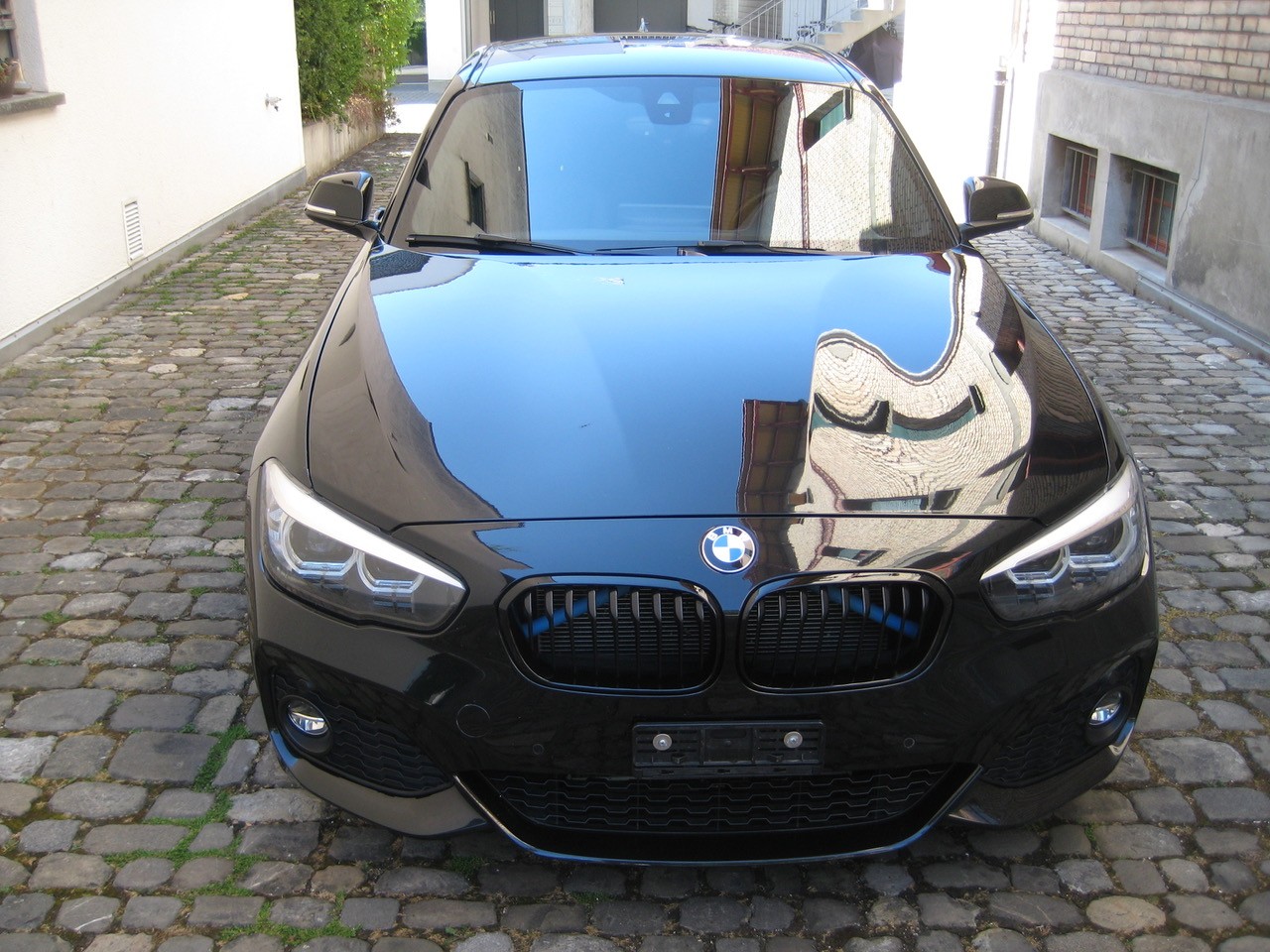 BMW 120d xDrive SAG-image-5