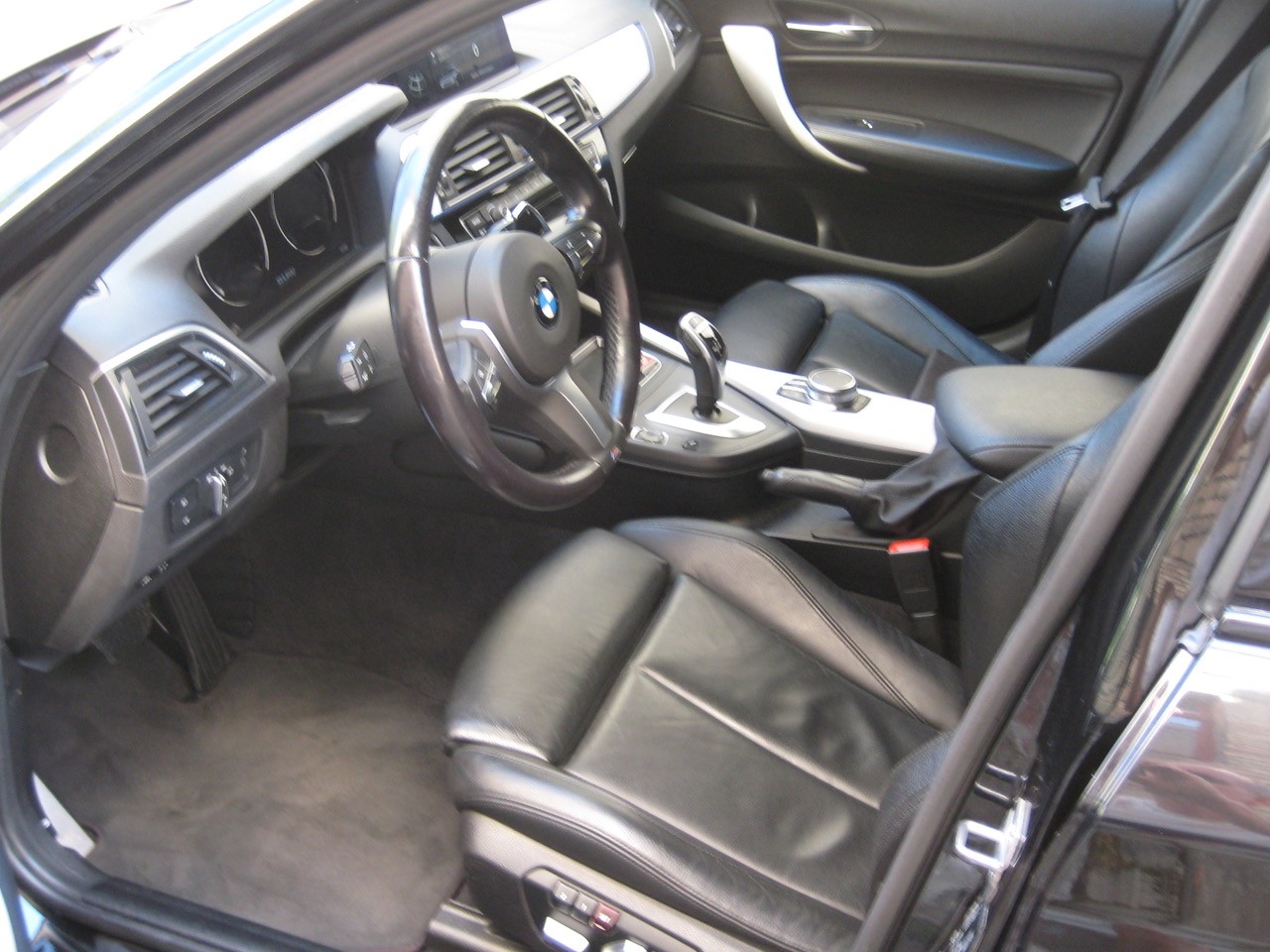 BMW 120d xDrive SAG-image-7