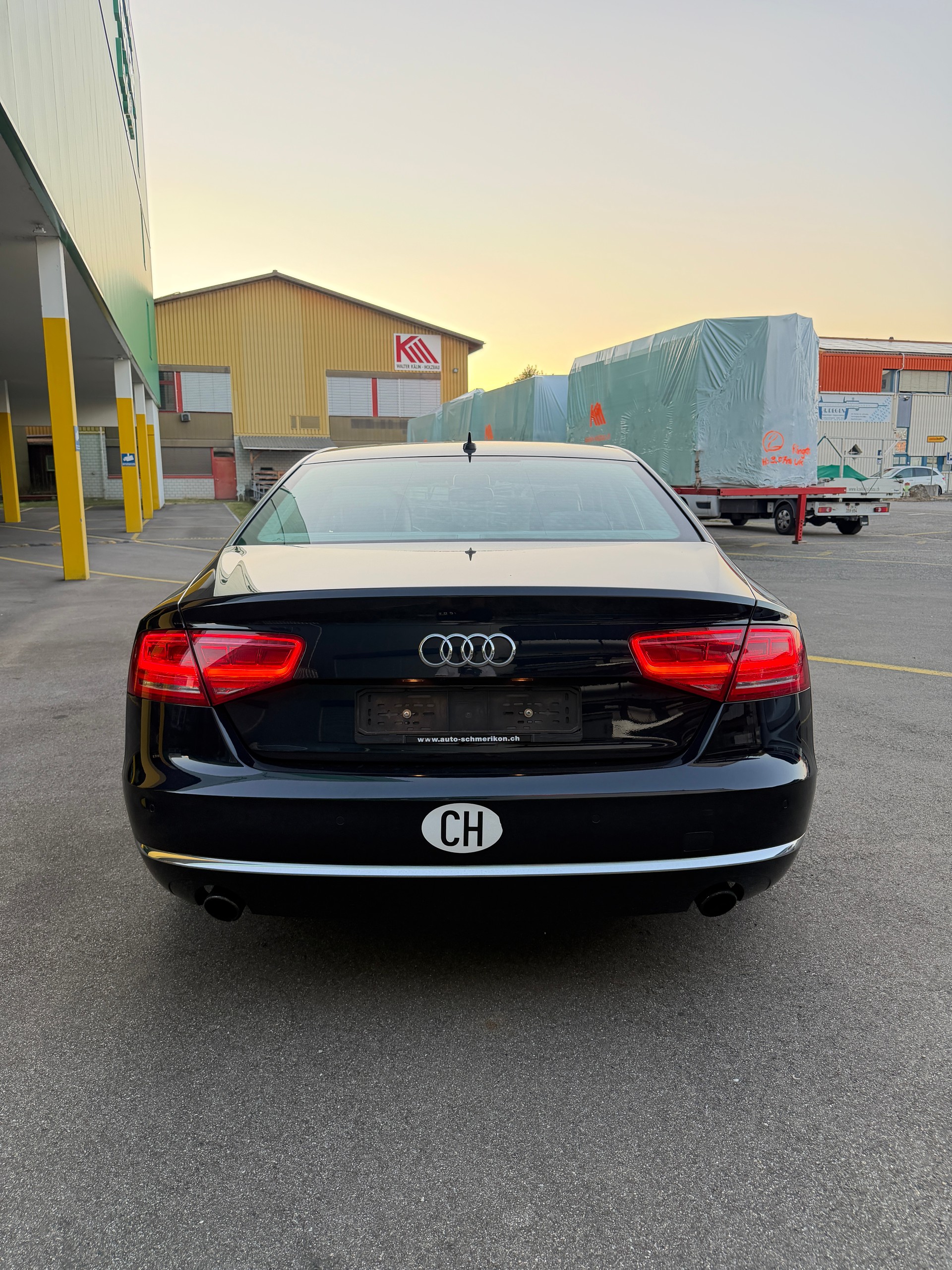 AUDI A8 4.2 FSI quattro tiptronic-image-5