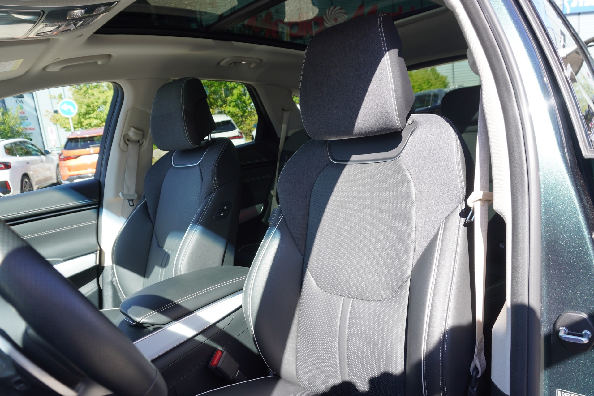 GENESIS GV70 Electrified Sport kWh 77,4 AWD-image-22