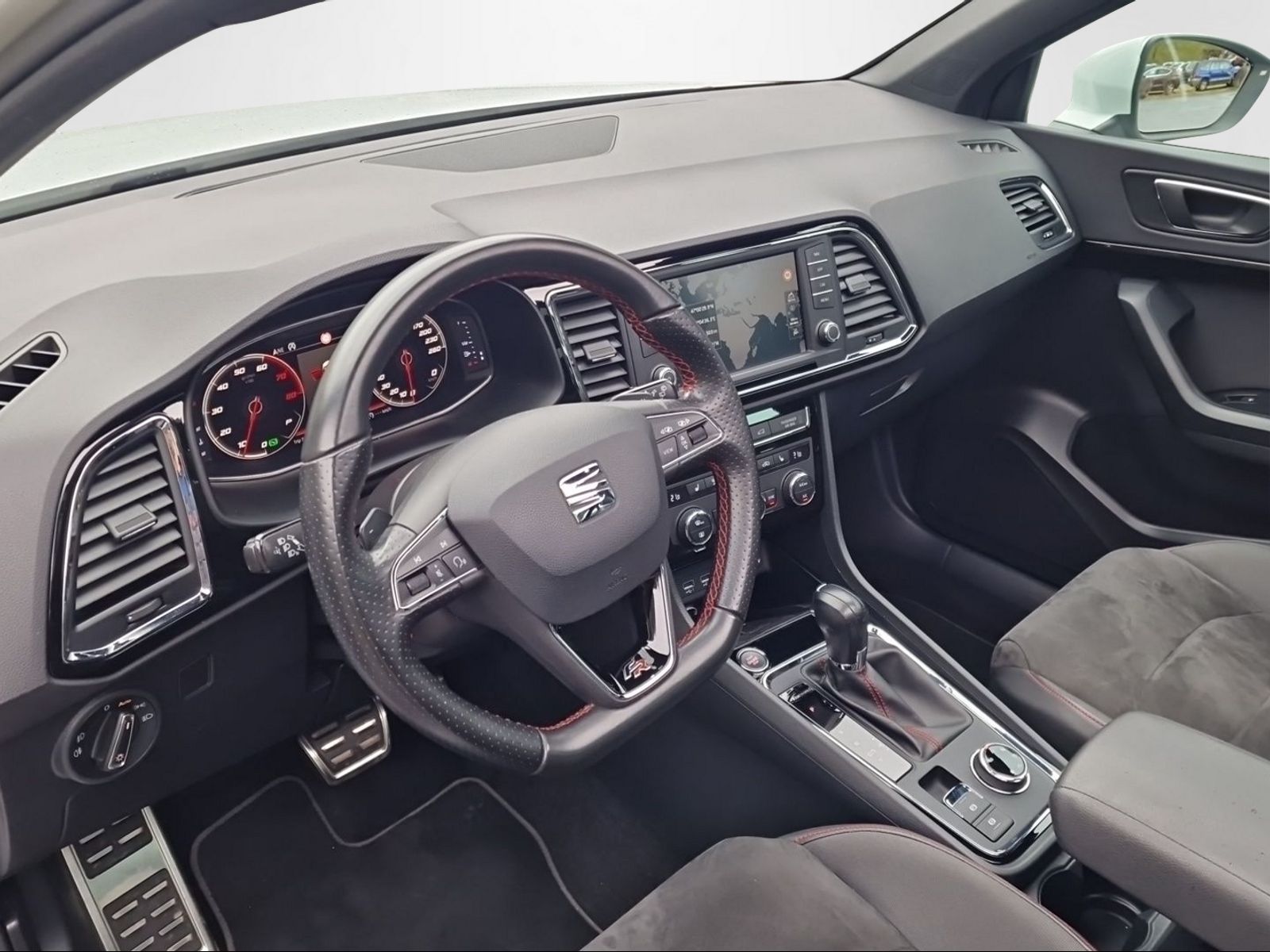 SEAT Ateca 2.0 TSI FR 4Drive DSG-image-10