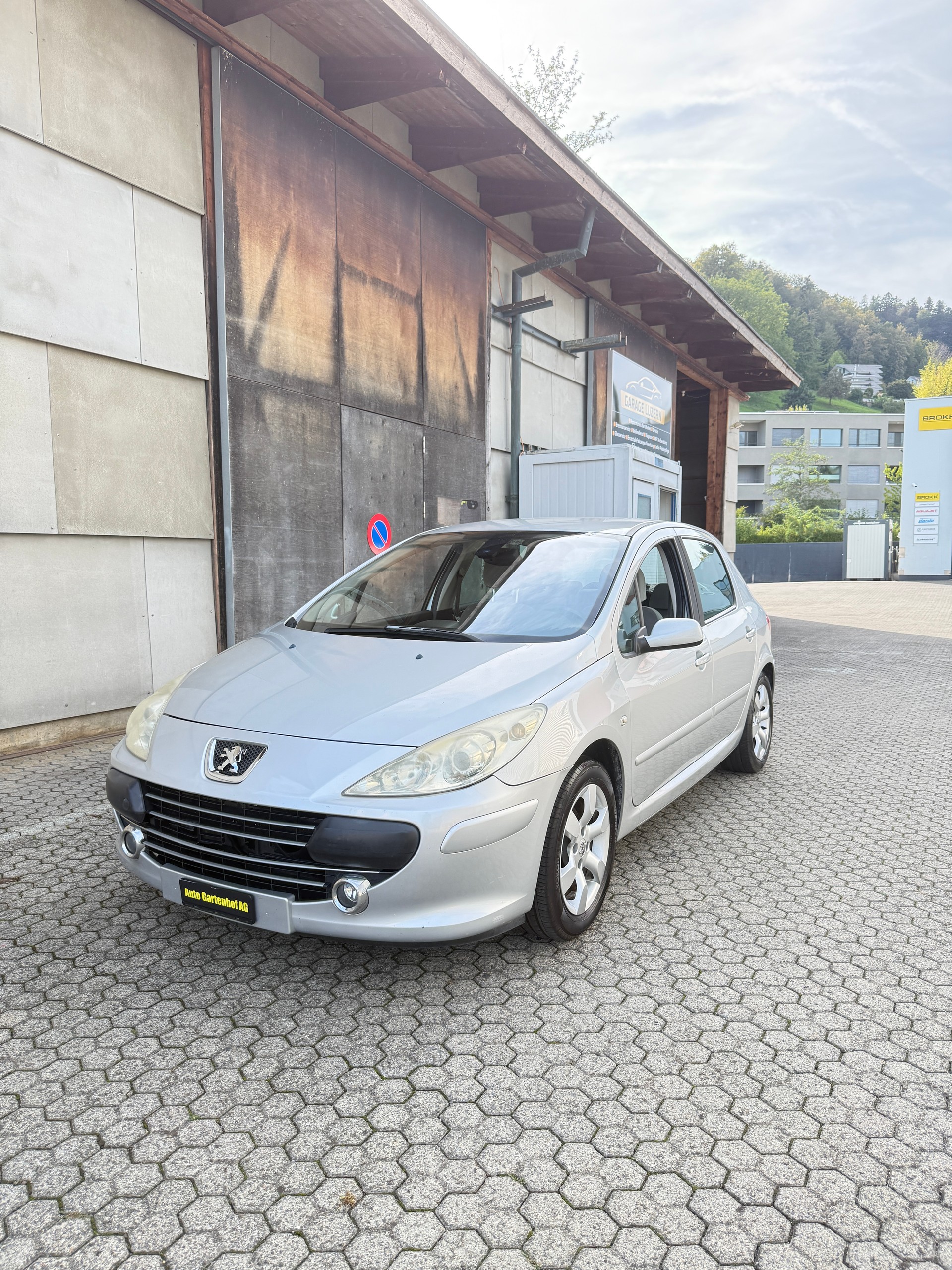 PEUGEOT 307 1.6 16V XS-image-3