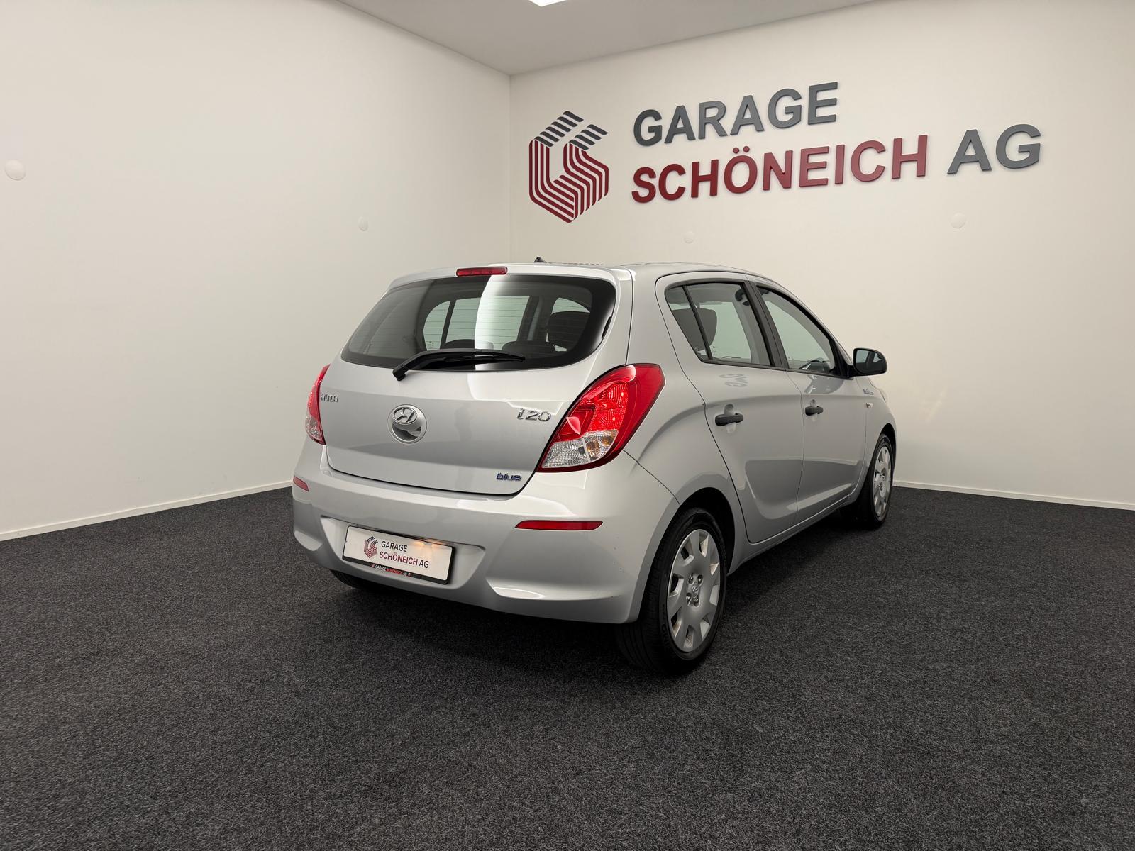 HYUNDAI i20 1.2 Comfort-image-4