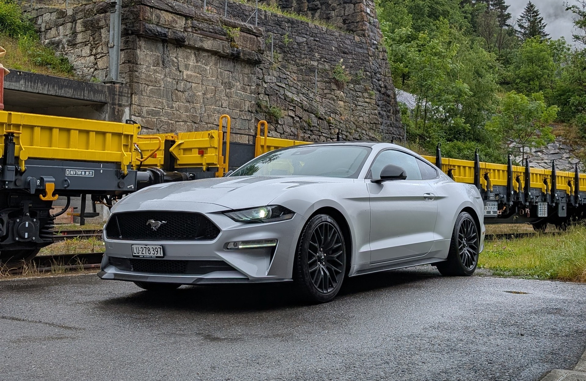 FORD 5.0 V8 GT-image-0