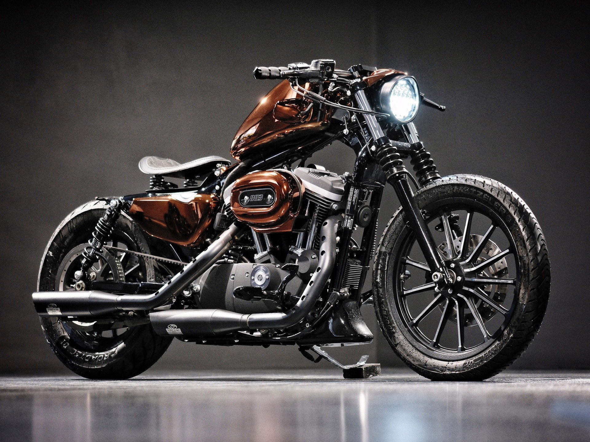 HARLEY-DAVIDSON XL 883 N Sportster Iron-image-5