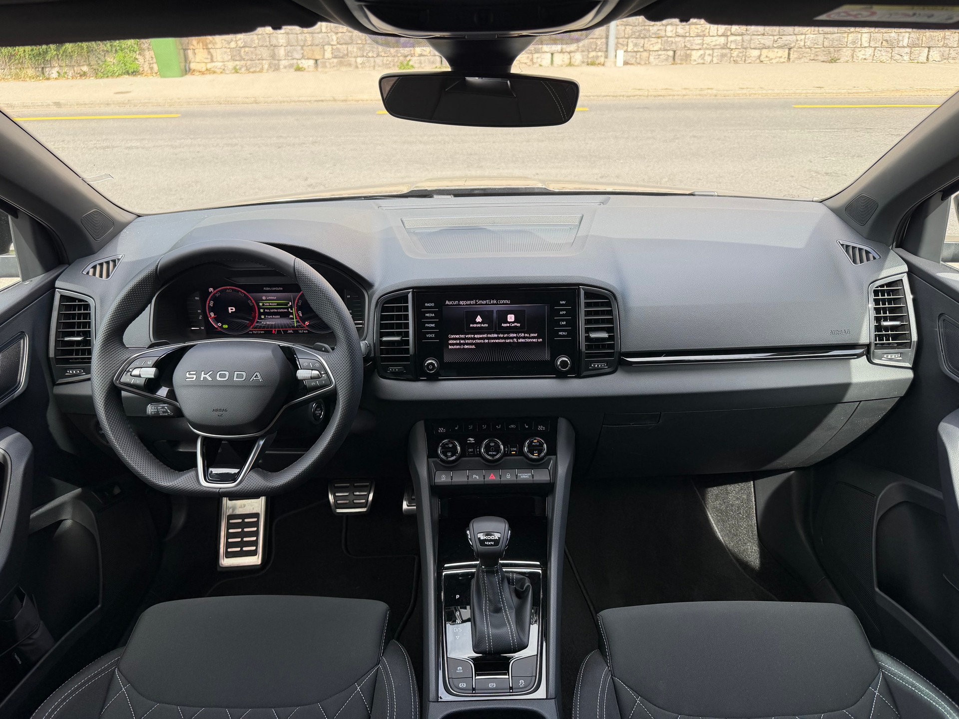 SKODA Karoq 2.0TSI SportL.4x4-image-9