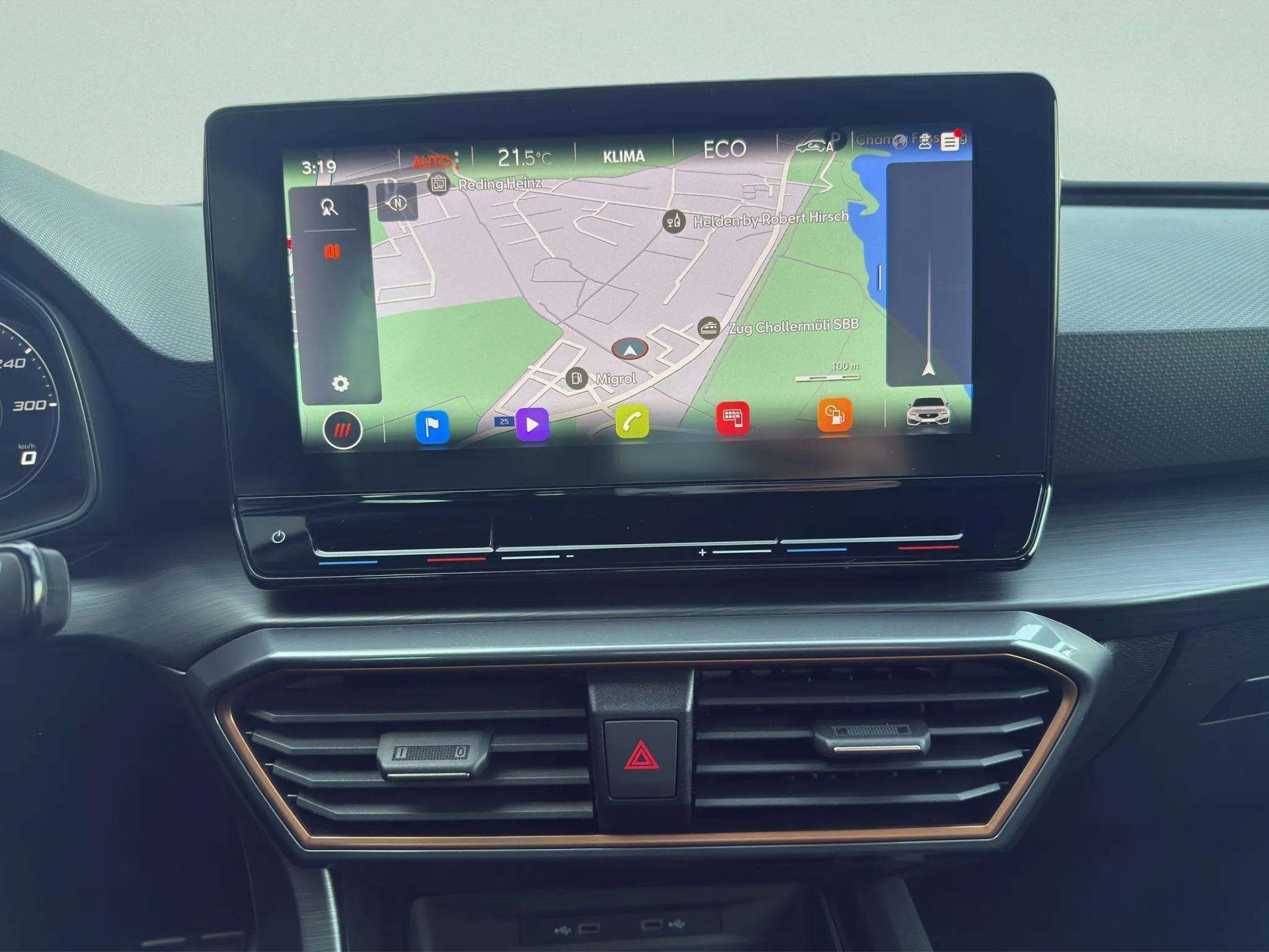 CUPRA LEON ST 1.4 e-HYBRID pHEV DSG-image-18