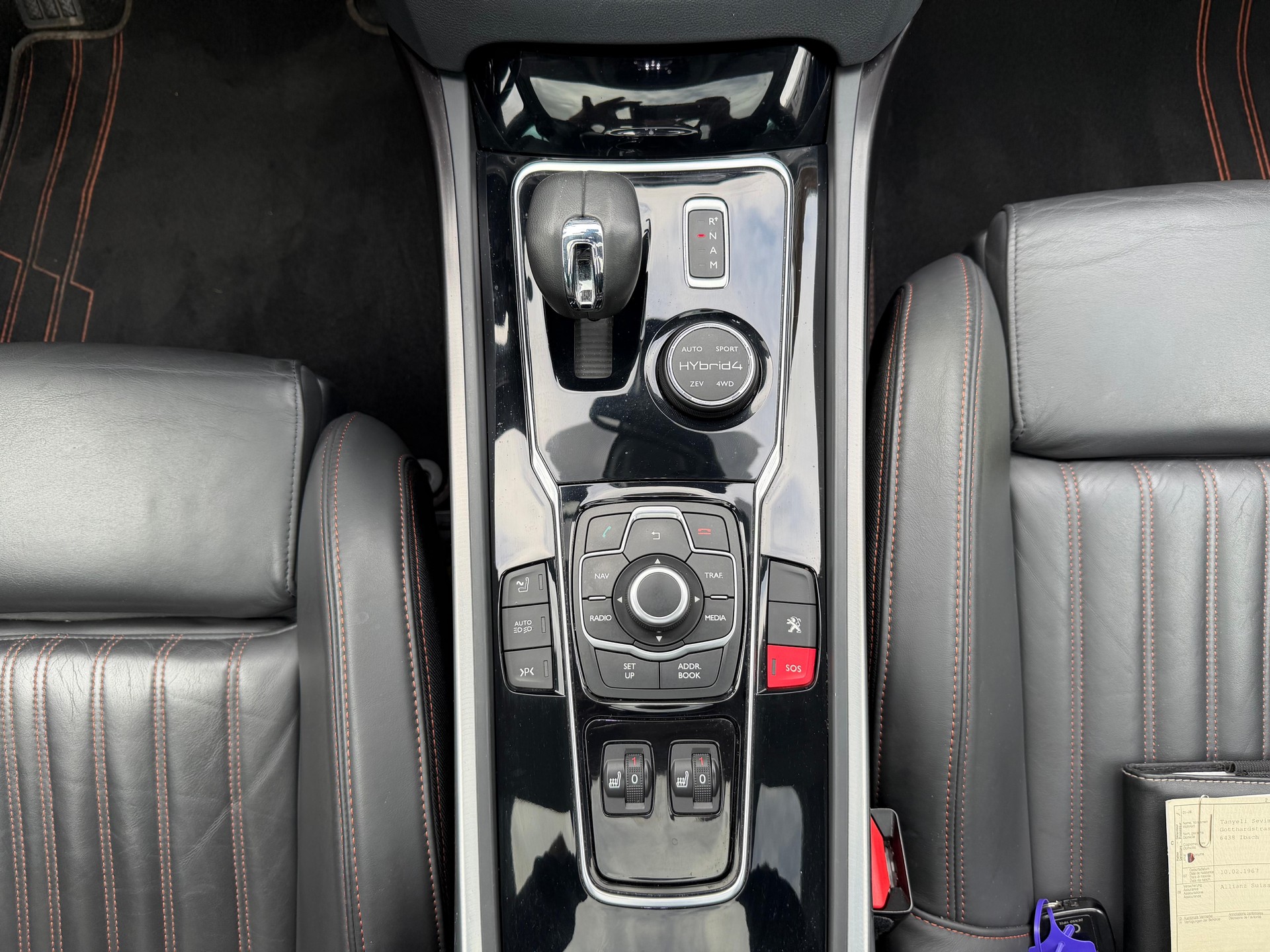 PEUGEOT 508 RXH 2.0 HDI Hybrid4 EGS6-image-10