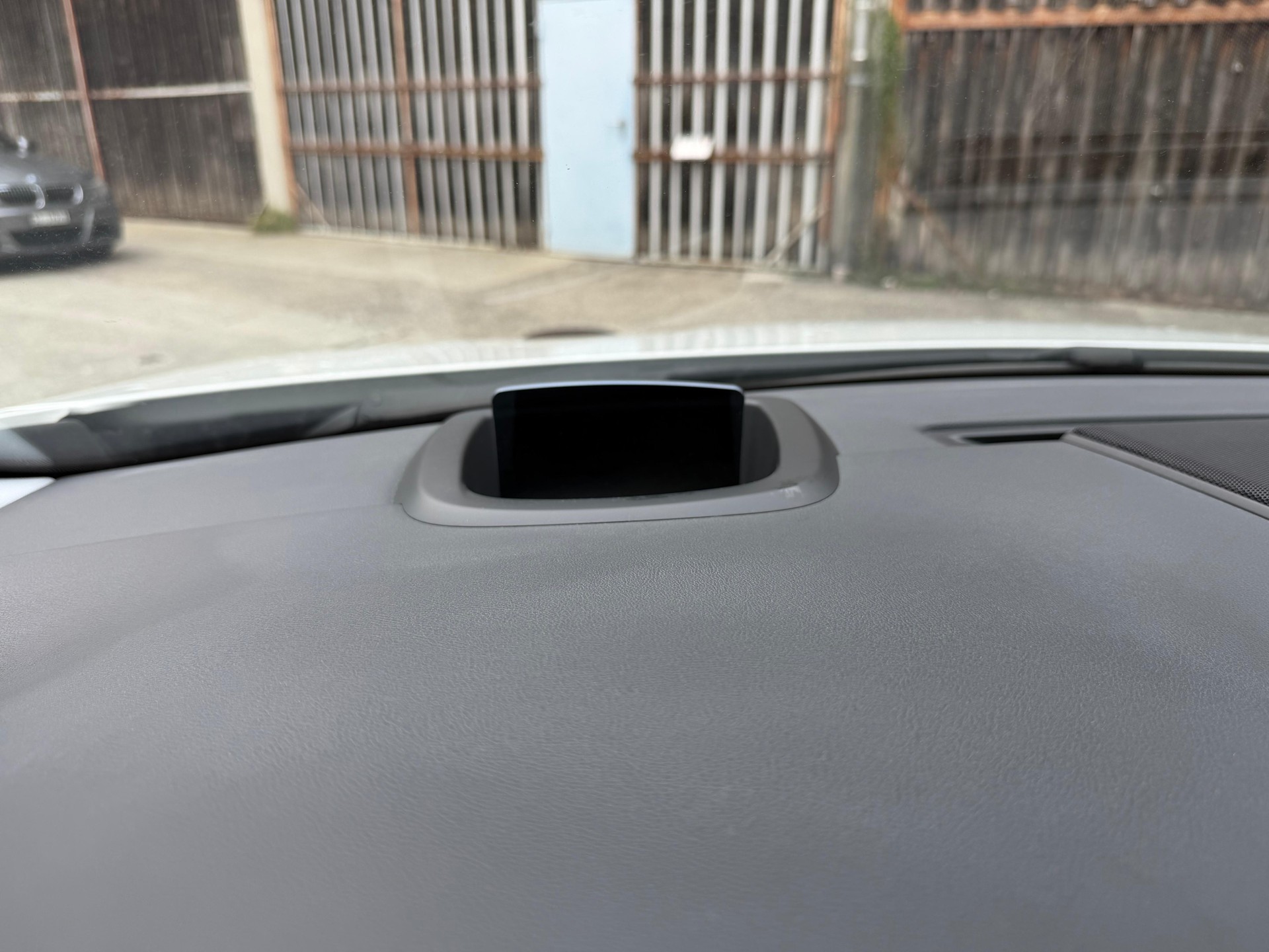 PEUGEOT 508 RXH 2.0 HDI Hybrid4 EGS6-image-15