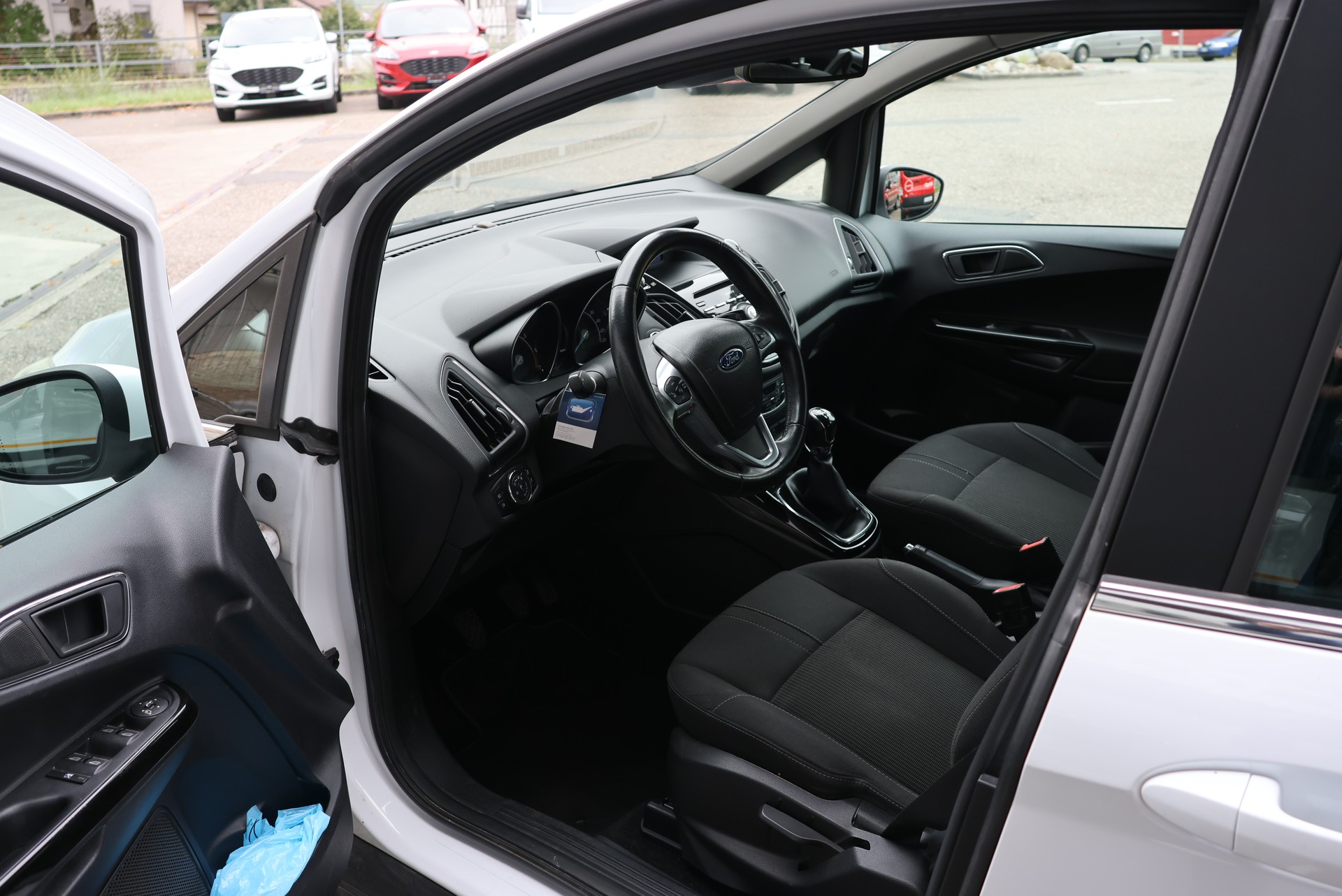 FORD Titanium S/S-image-8