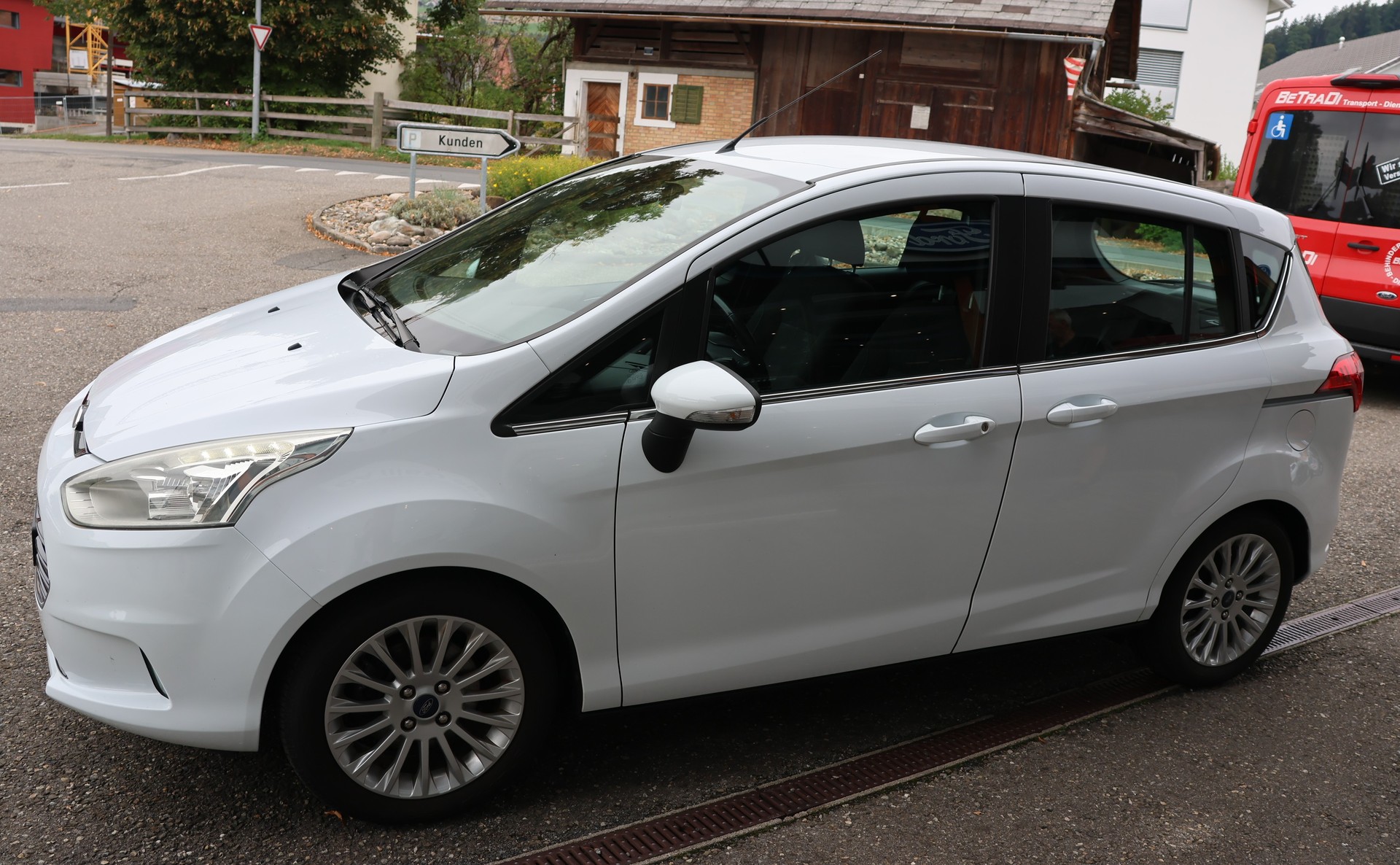FORD Titanium S/S-image-4
