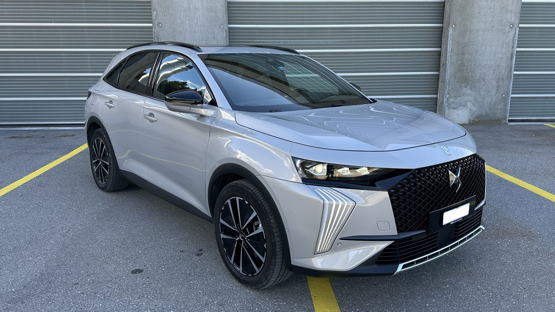 DS AUTOMOBILES 1.6 E-Tense Opéra 4x4-image-1