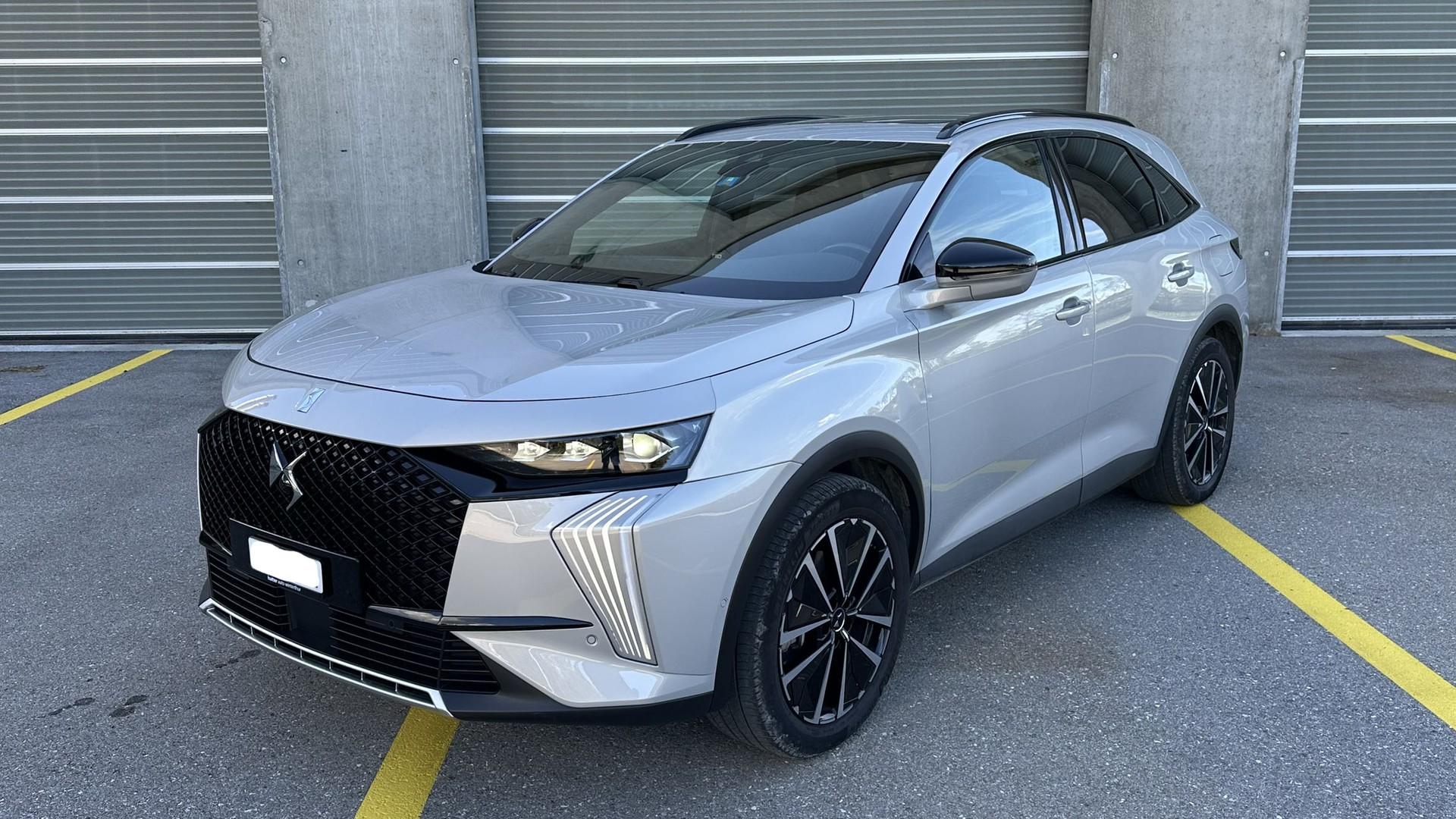 DS AUTOMOBILES 1.6 E-Tense Opéra 4x4-image-0