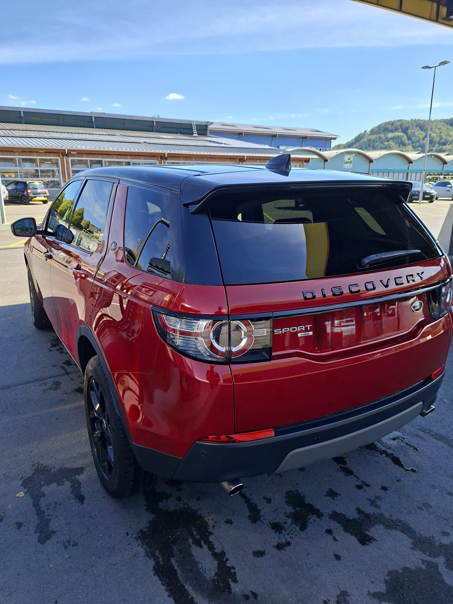 LAND ROVER 2.0 TD4 180 HSE Luxury-image-1