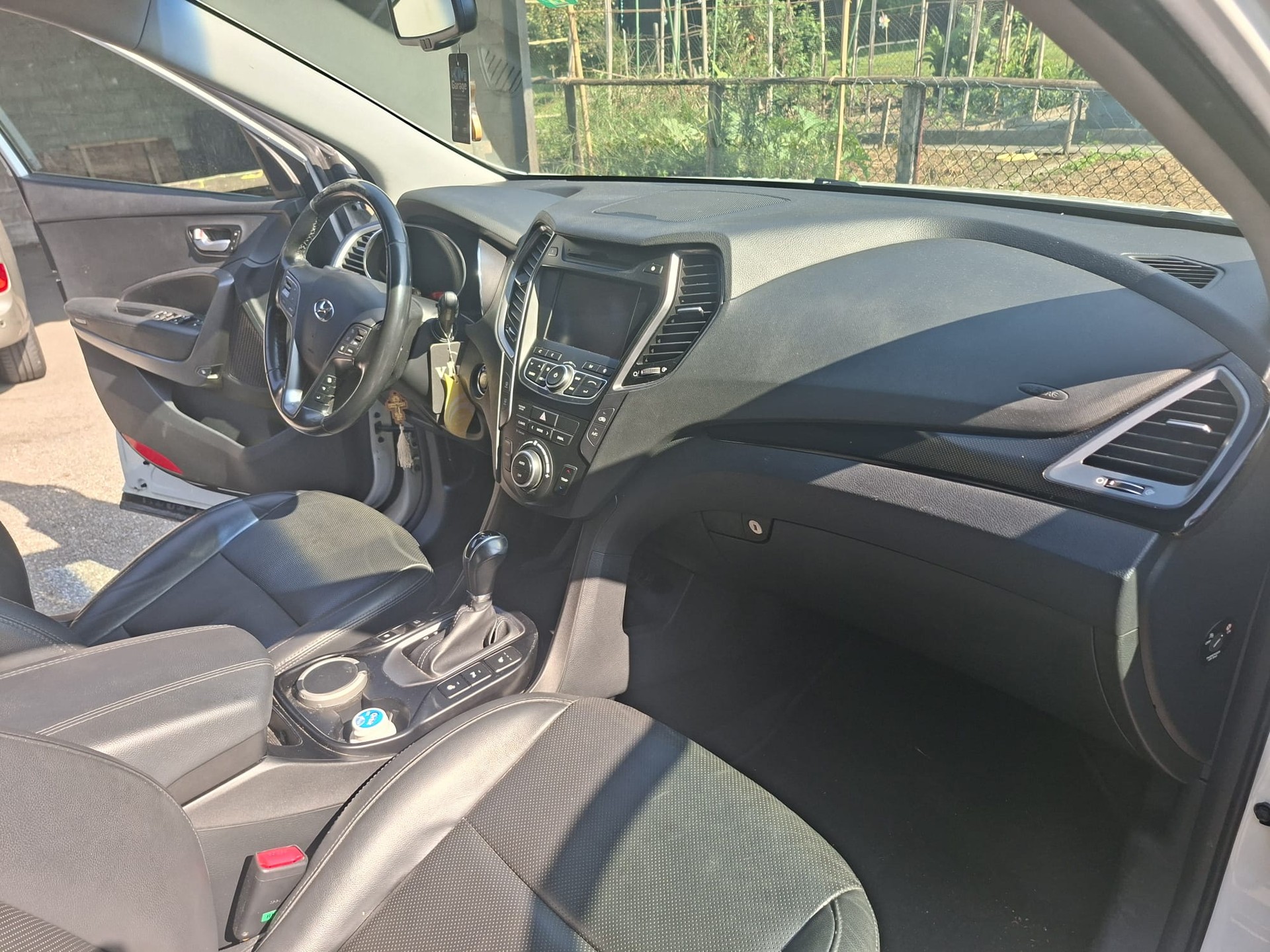 HYUNDAI SANTA FE-image-4