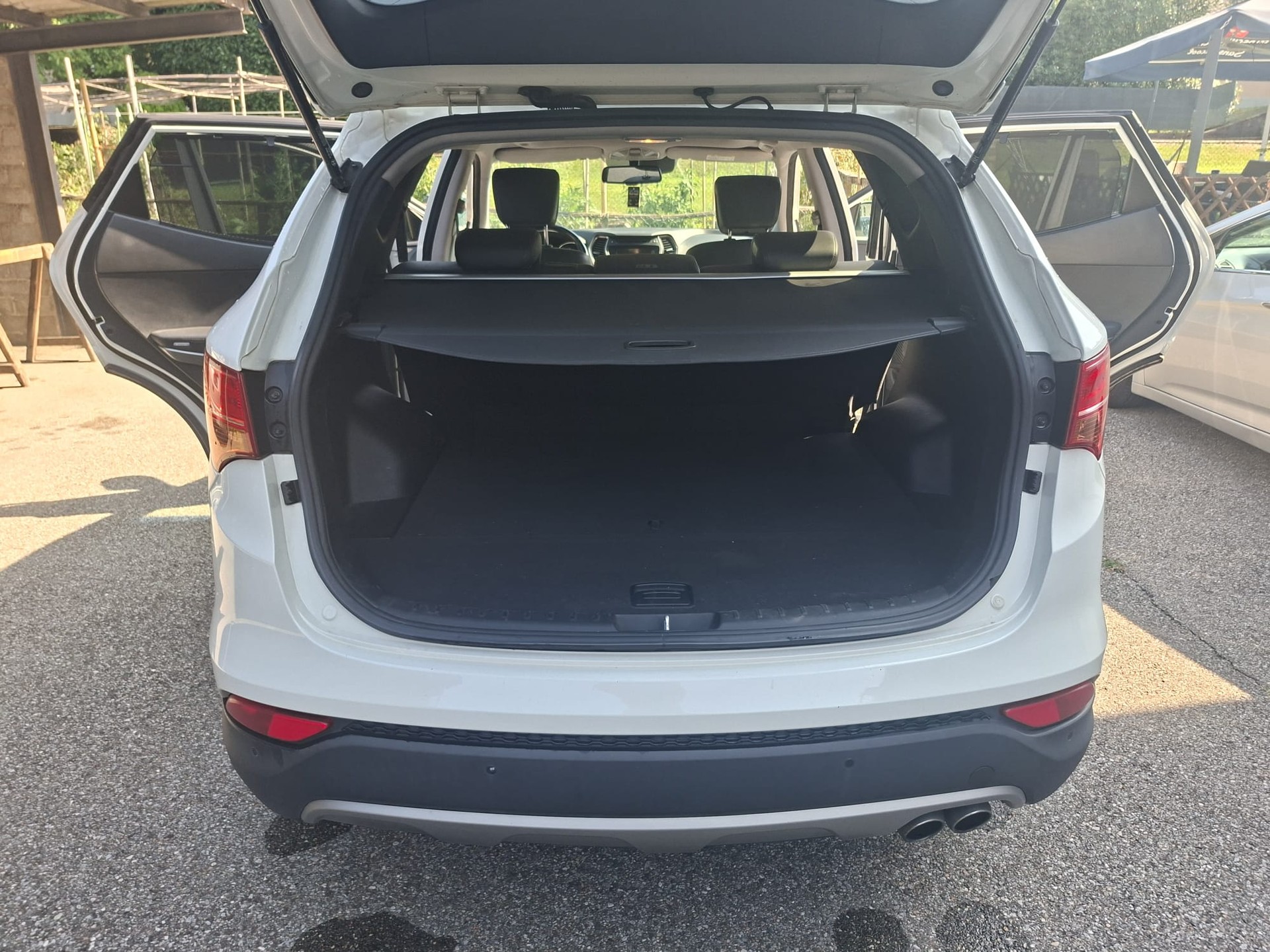 HYUNDAI SANTA FE-image-3