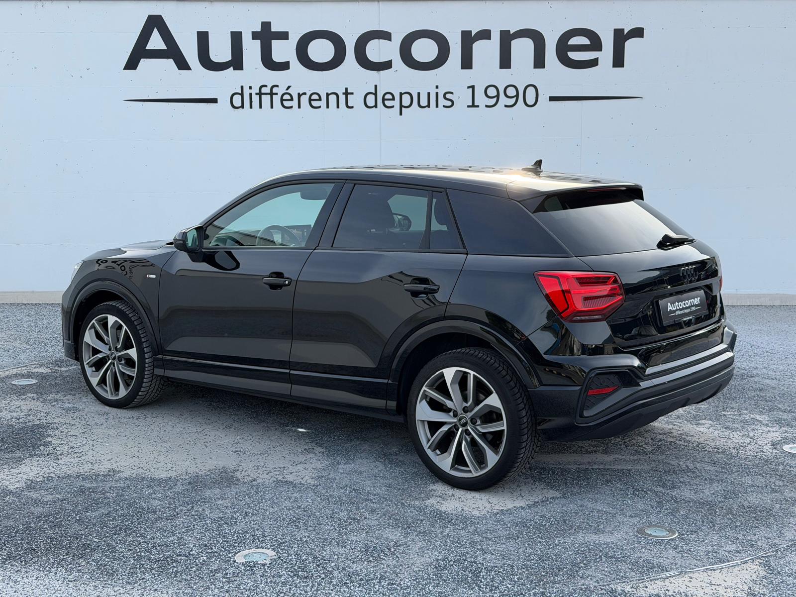 AUDI Q2 40 TFSI S line Attraction quattro S-tronic-image-3