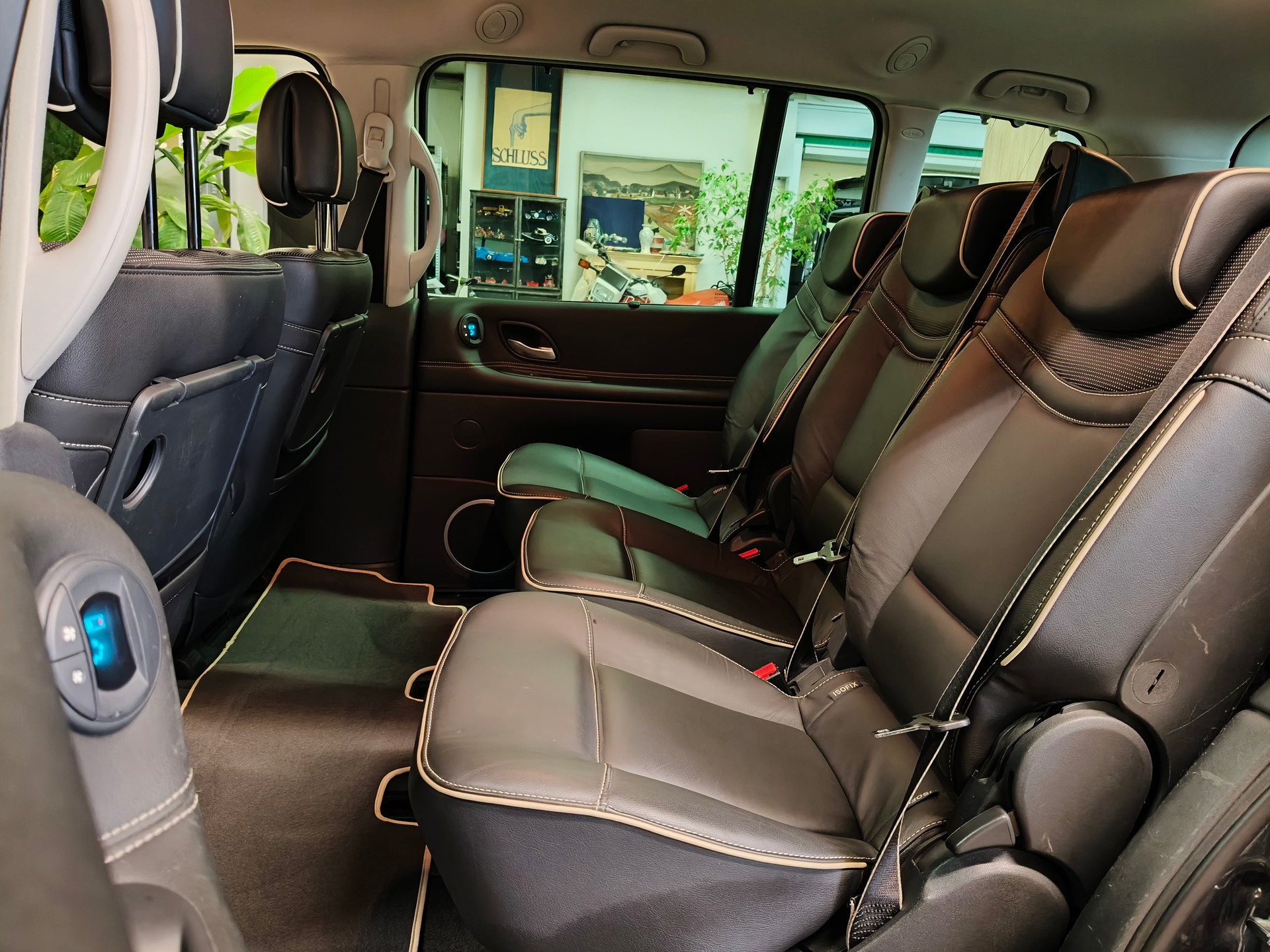 RENAULT Grand Espace 2.0 dCi Initiale Automatic-image-14