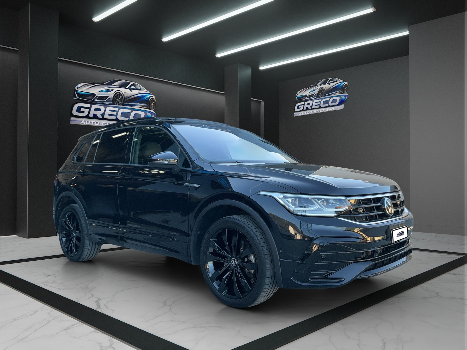 VW Tiguan 2.0TSI R-Line 4Motion DSG Black line-image-6