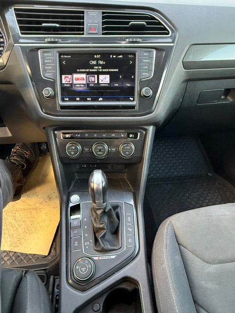 VW Tiguan 2.0 TDI SCR Comfortline 4Motion DSG-image-9