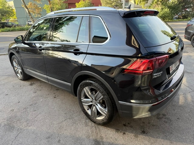 VW Tiguan 2.0 TDI SCR Comfortline 4Motion DSG-image-5