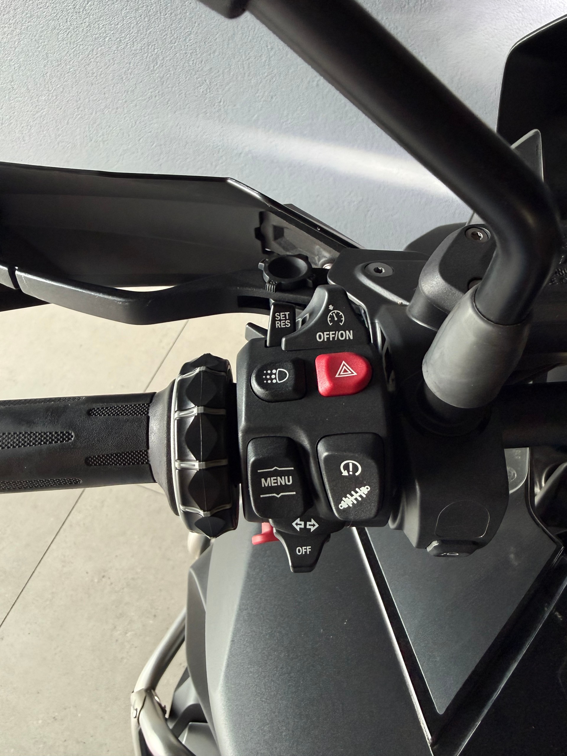 BMW R 1250 GS Adventure-image-10