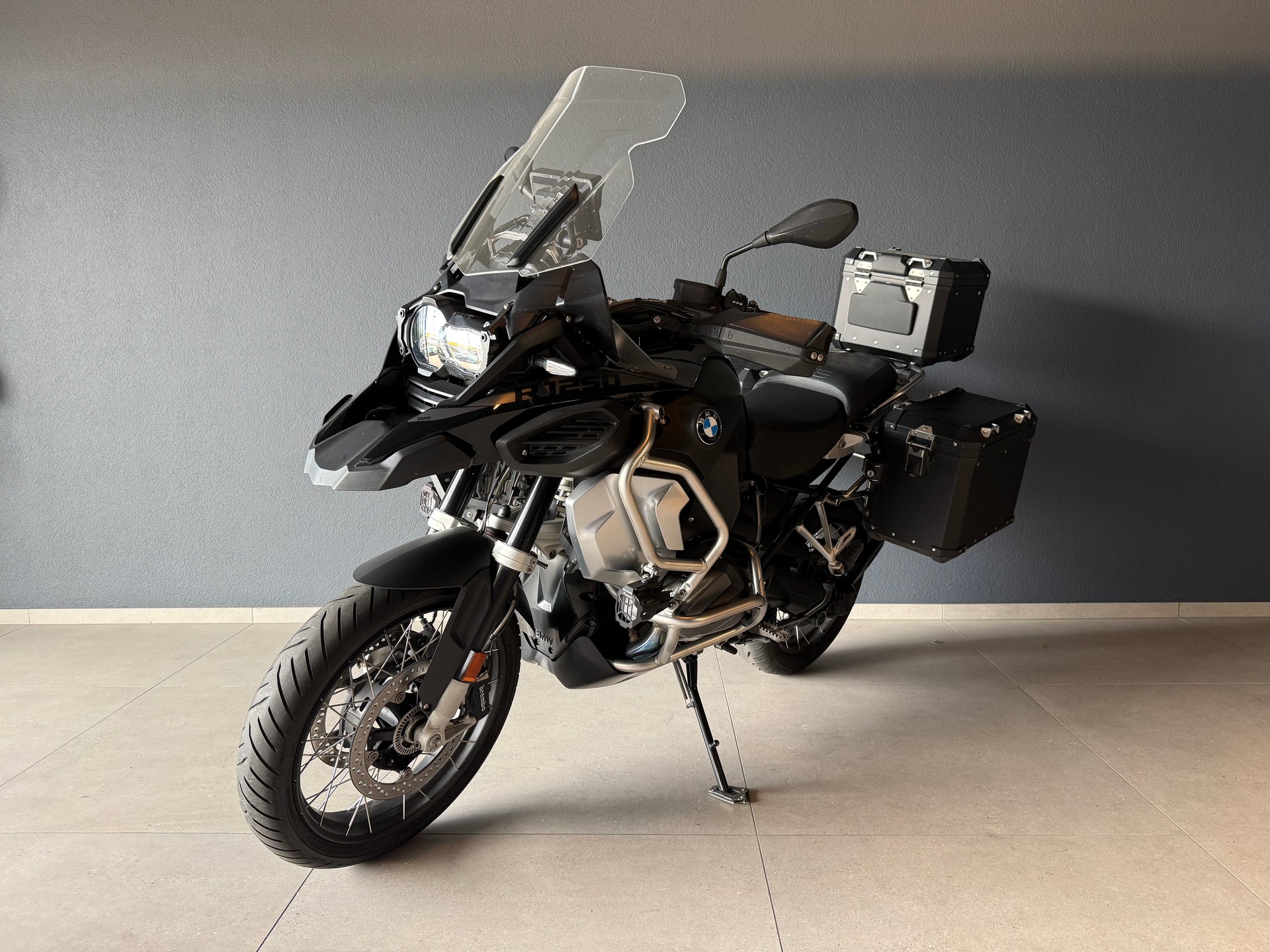 BMW R 1250 GS Adventure-showroom-element-1