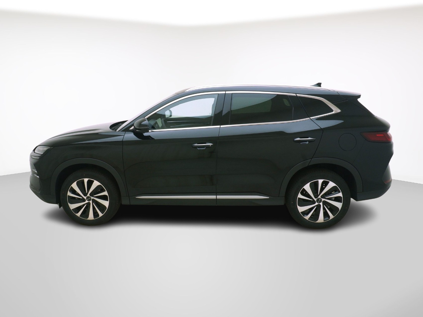BYD Seal U DM-i Design AWD-showroom-element-1