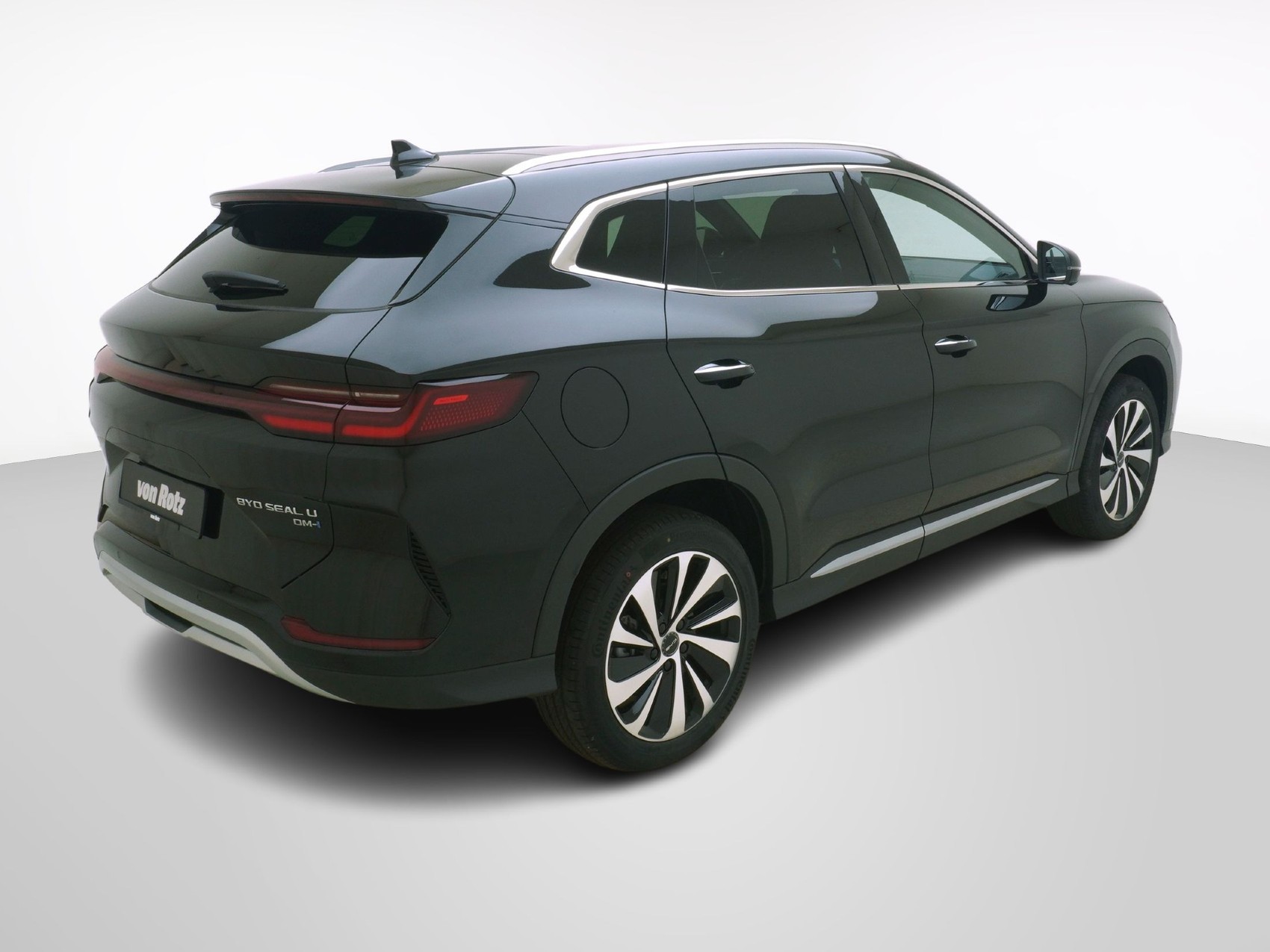 BYD Seal U DM-i Design AWD-image-4