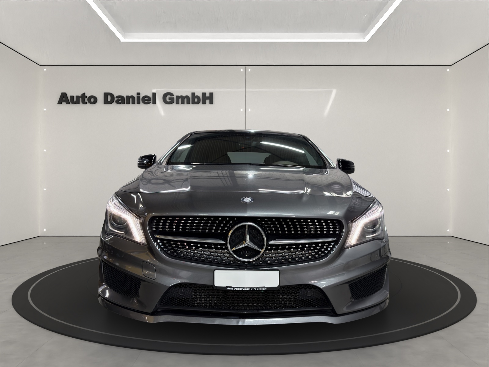 MERCEDES-BENZ CLA 250 7G-DCT 4Matic-image-2
