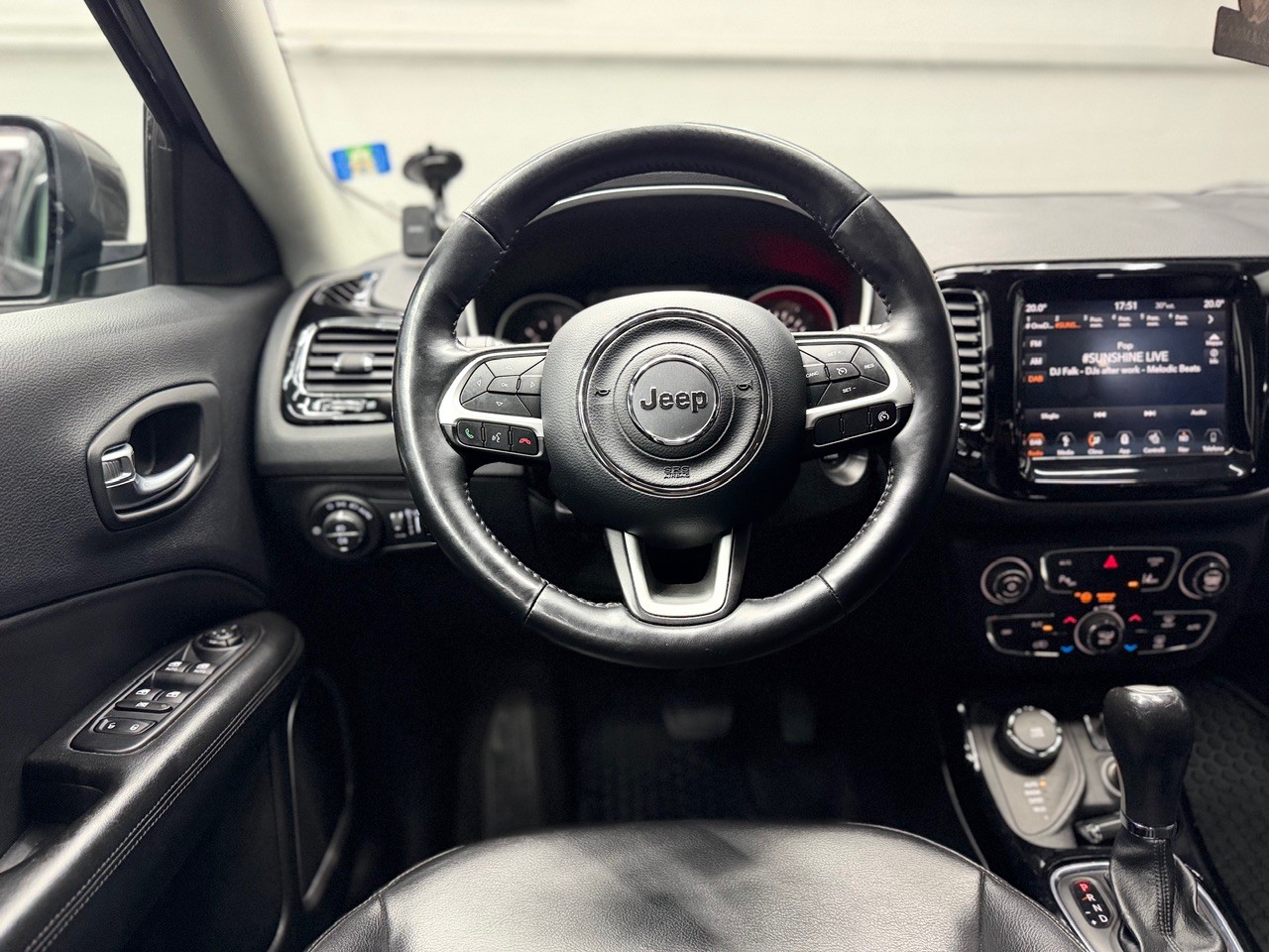 JEEP Compass 2.0CRD Limited AWD 9ATX | CH-Auto | Rückfahrkamera | Dachreling | DAB-Radio-image-15