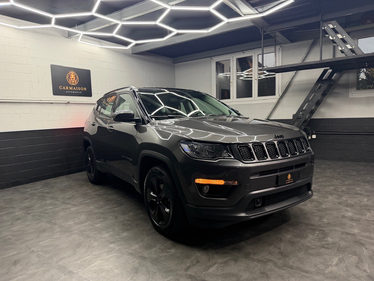 JEEP Compass 2.0CRD Limited AWD 9ATX | CH-Auto | Rückfahrkamera | Dachreling | DAB-Radio-image-0