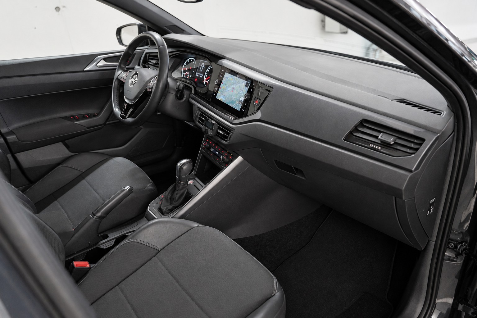 VW Polo 1.0 TSI BMT Highline DSG-image-9