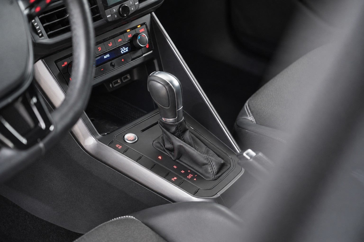 VW Polo 1.0 TSI BMT Highline DSG-image-7