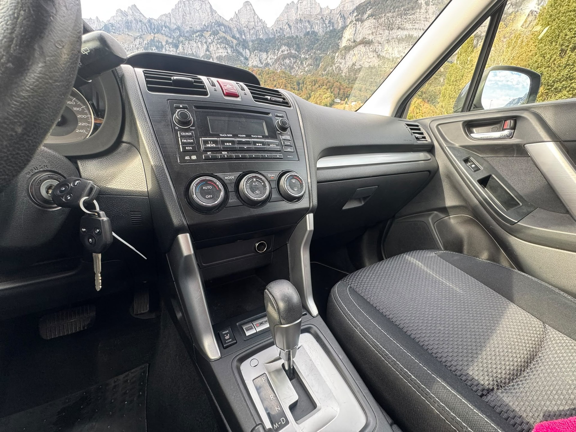 SUBARU Forester 2.0i Advantage Lineartronic-image-17