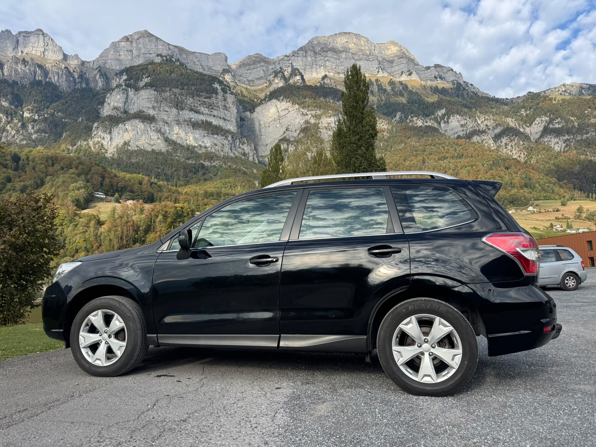 SUBARU Forester 2.0i Advantage Lineartronic-image-5