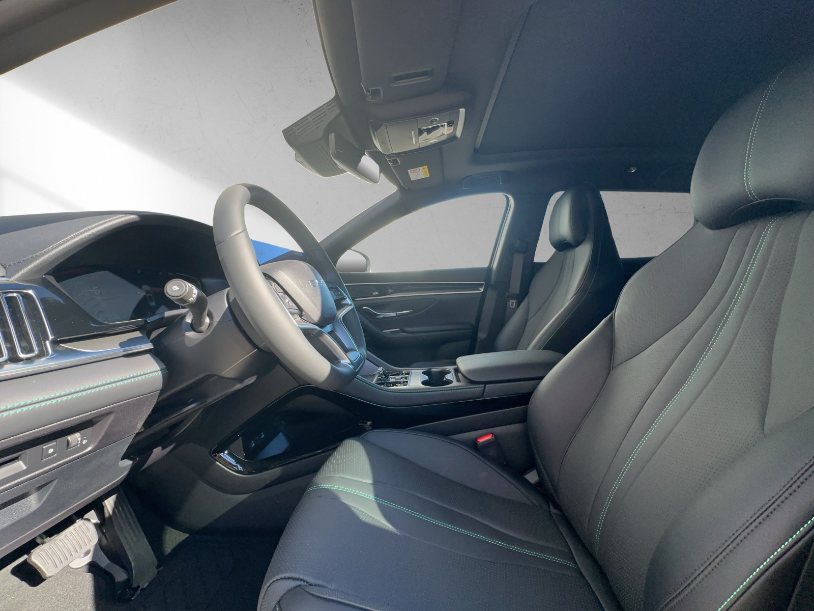 BYD Seal U DM-i Design AWD-image-10