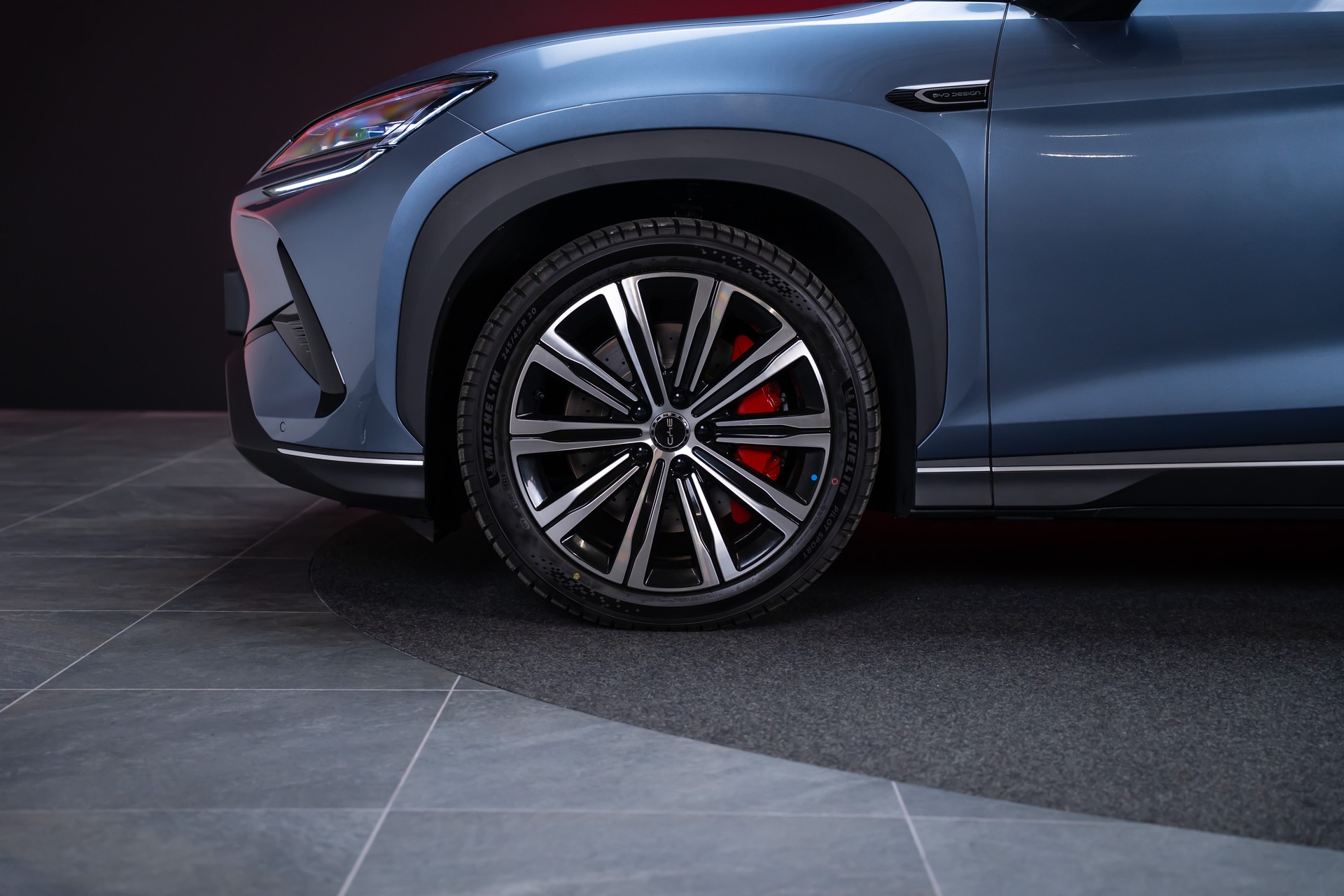 BYD Sealion 7 91,3 kWh Excellence AWD / Panoramadach / Head-Up Display / Sitzheizung & Lüftung-image-11