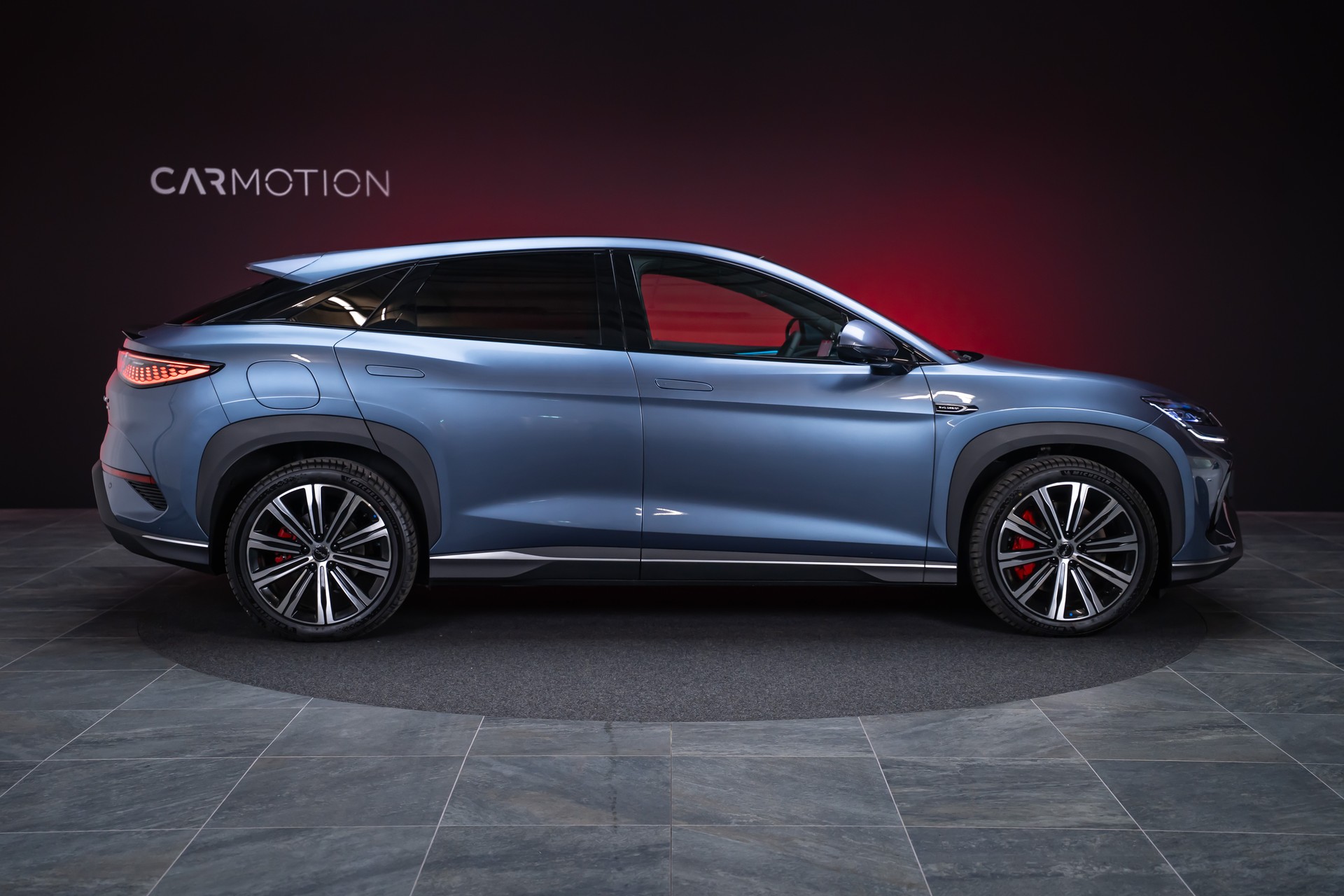 BYD Sealion 7 91,3 kWh Excellence AWD / Panoramadach / Head-Up Display / Sitzheizung & Lüftung-image-4