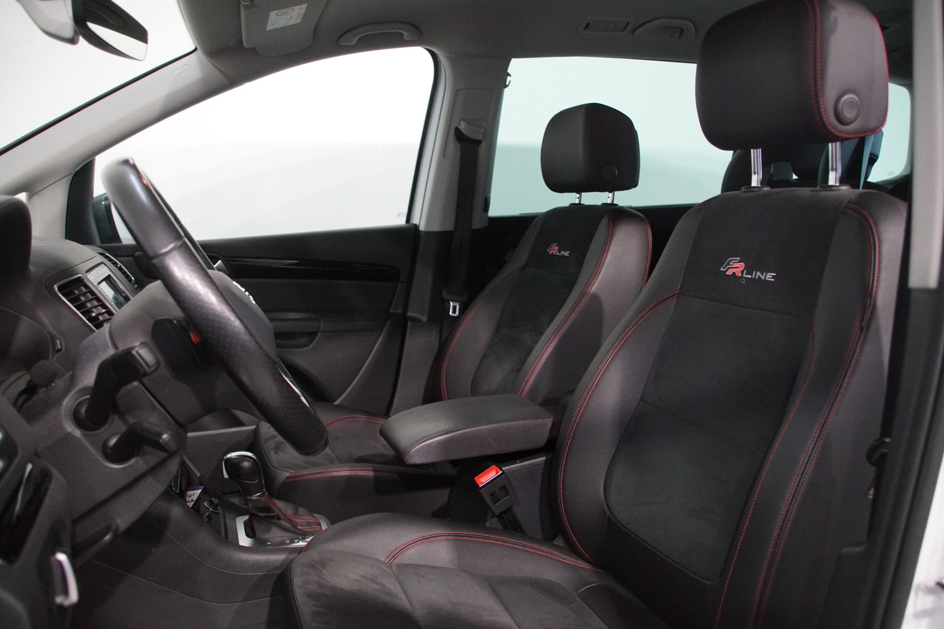 SEAT Alhambra 2.0 TDI FR Line 4Drive !!AHK!! 7-Sitze-image-14