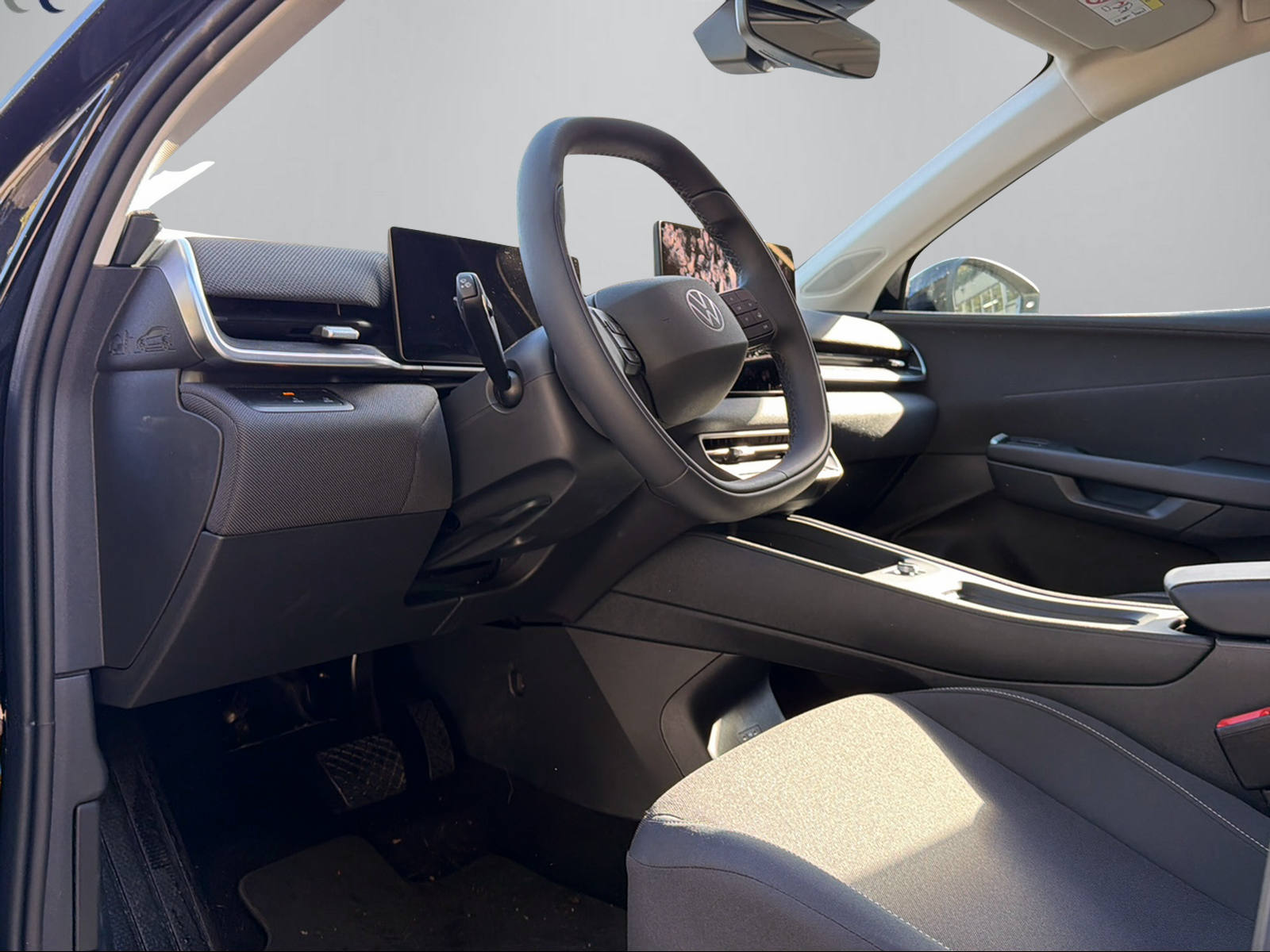 VW ID.Polo 52 kWh Life Edition One-image-9